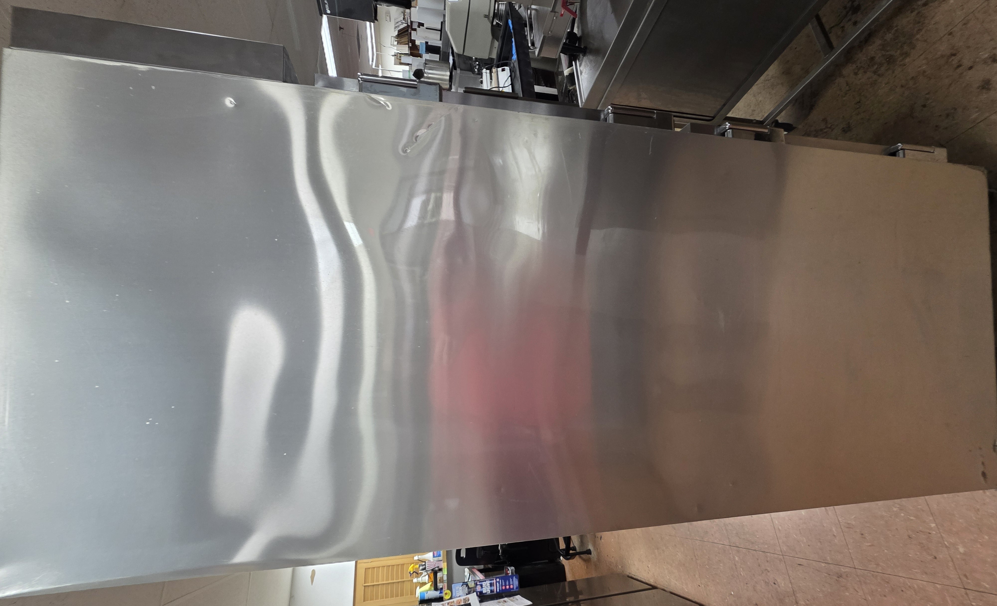 Used 2019 True STG1DT-2HS Half Door Reach-In Combination Refrigerator / Freezer 115V