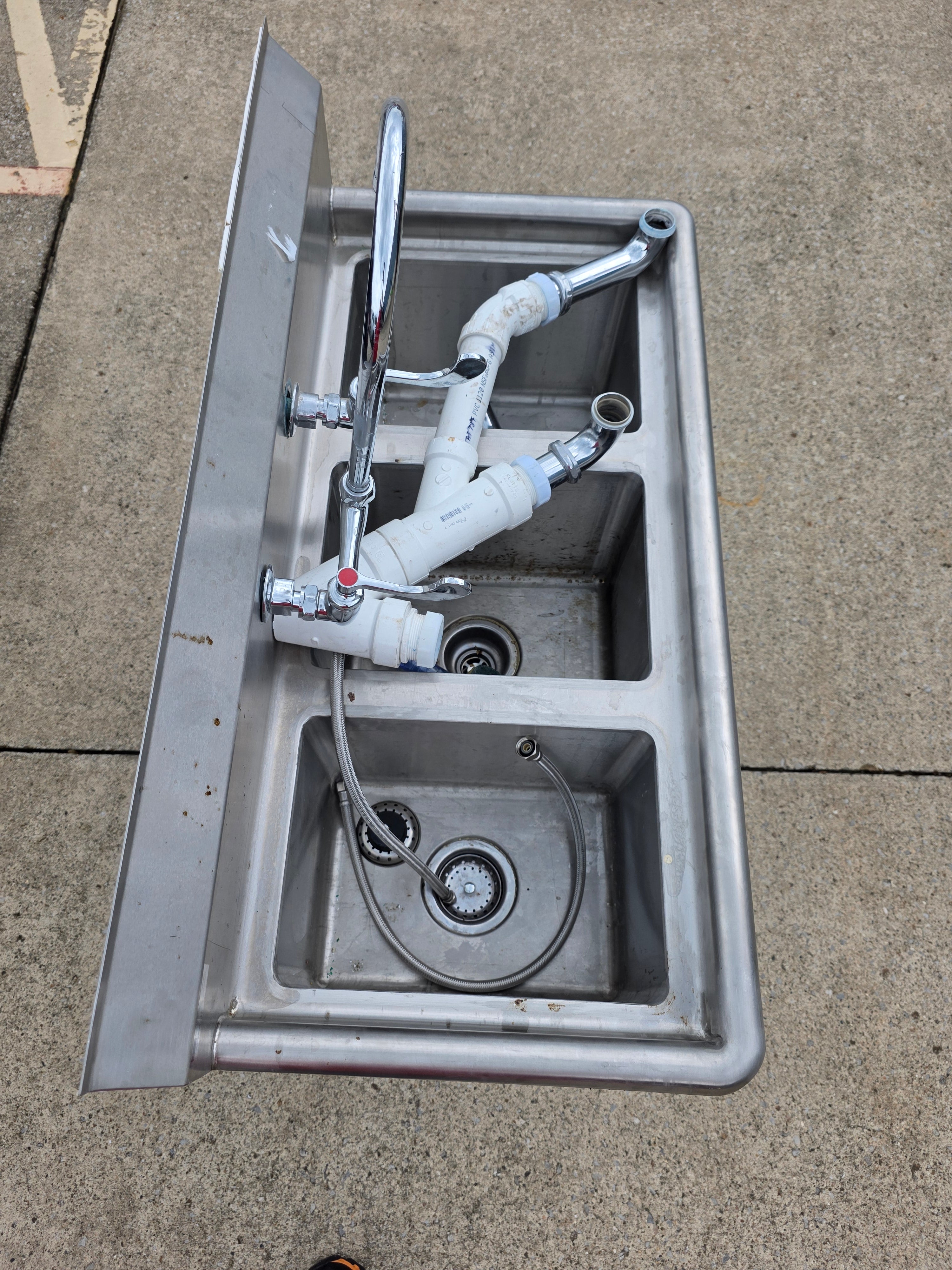 Used Elkay 39" X 19.75" 3 Compartment Stainless Steel sink with Faucet - SS412