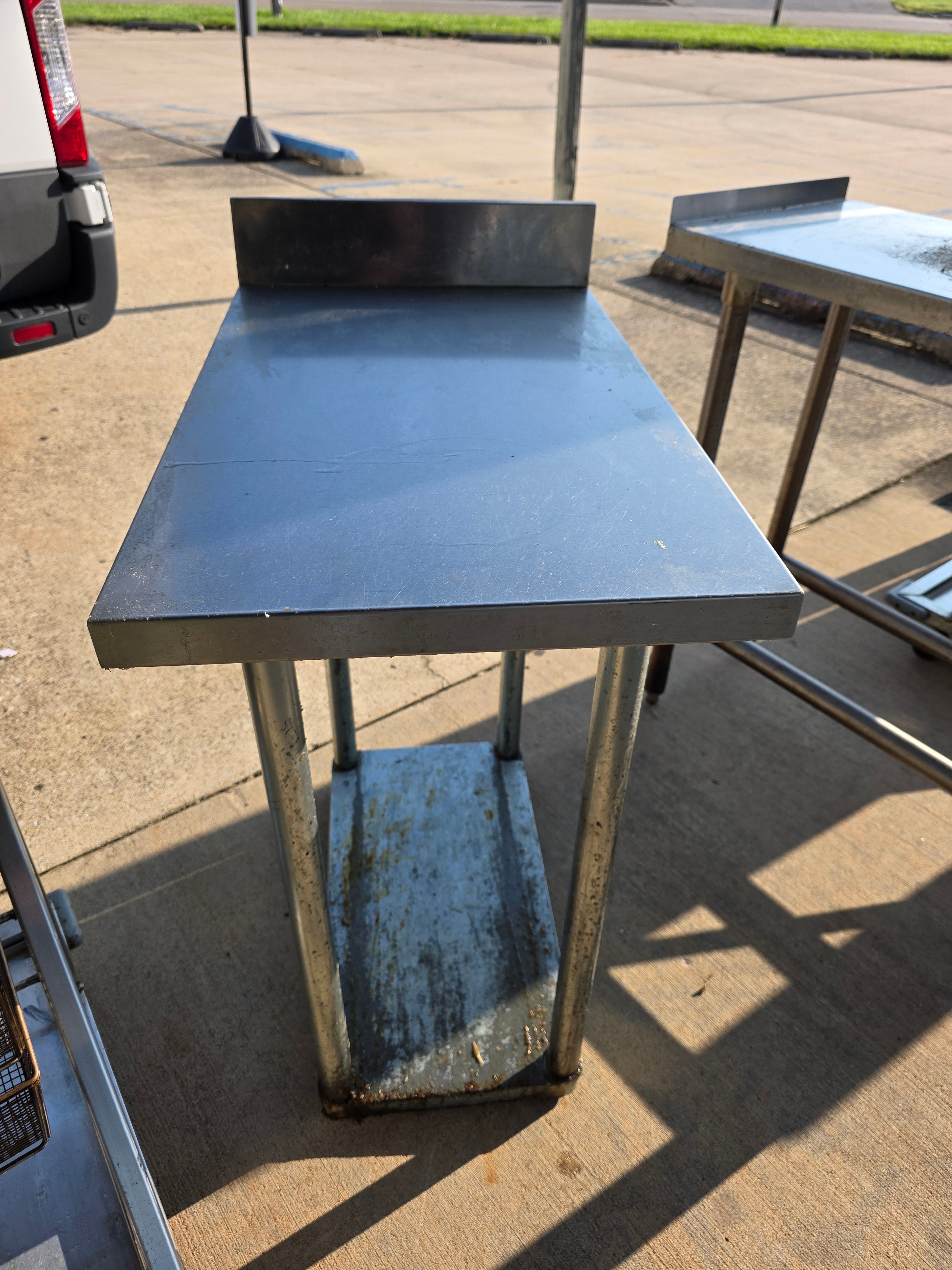 Used 18" x 30" Stainless Table  - OW - SS414