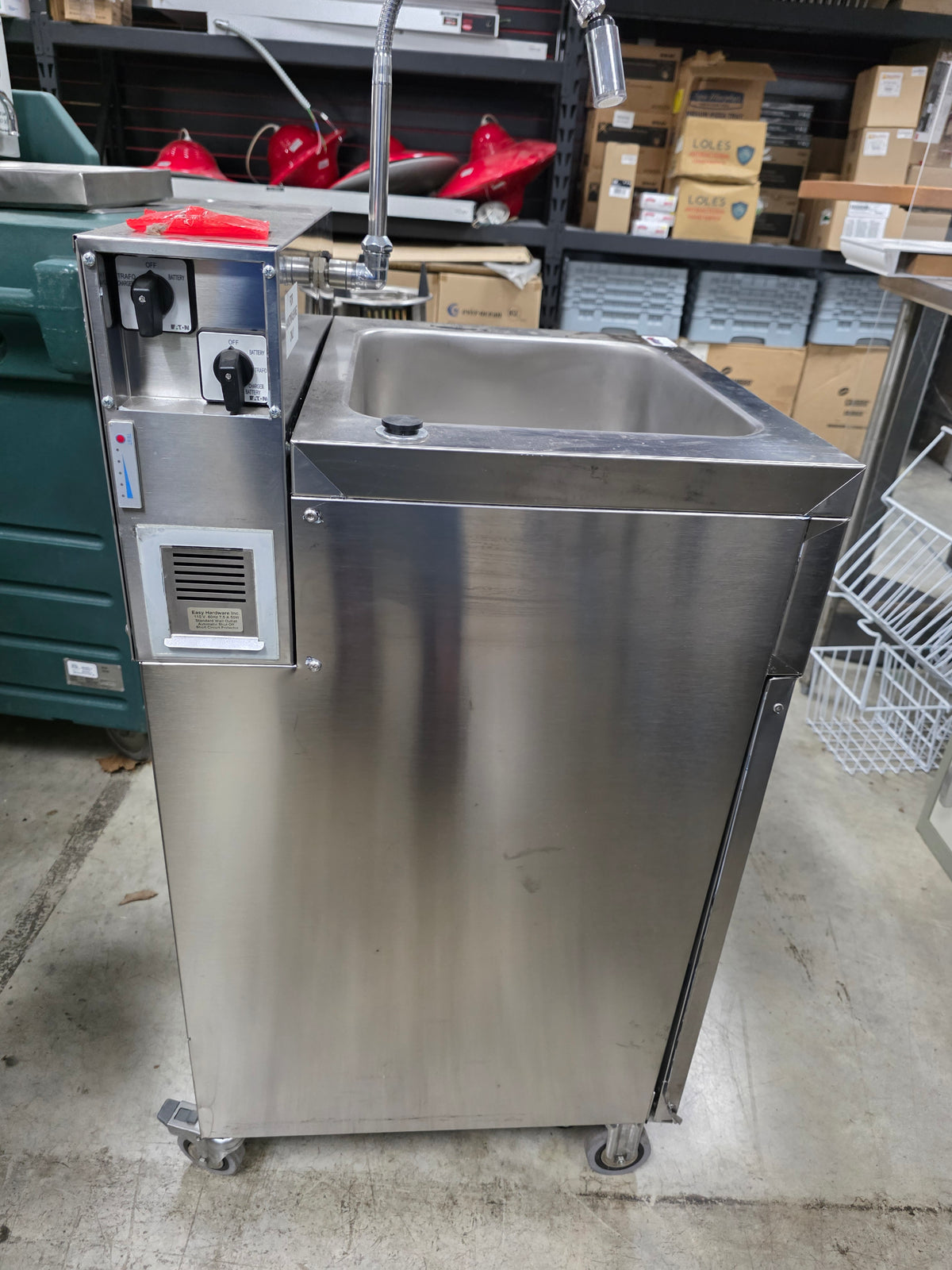 Unused Easy Hardware Hybrid 684 Hands Free Portable Self Contained Hand Sink 24VDC/120VAC