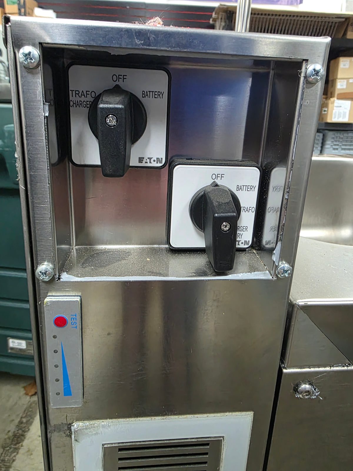 Unused Easy Hardware Hybrid 684 Hands Free Portable Self Contained Hand Sink 24VDC/120VAC