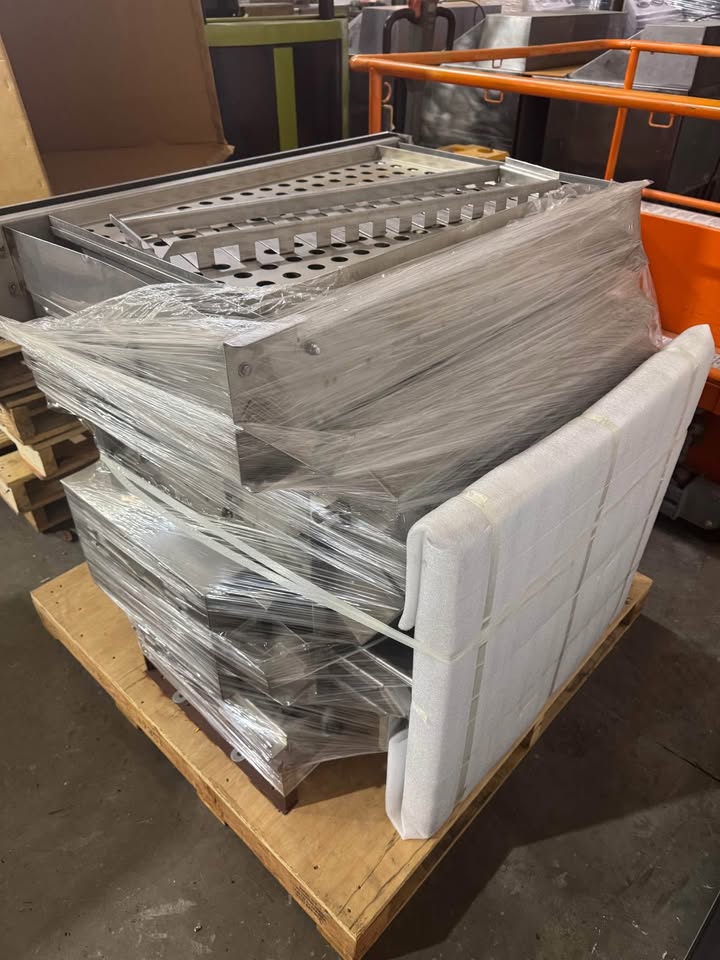 New Nieco MPB84 Commercial Stainless Automatic Gas Conveyor Broiler