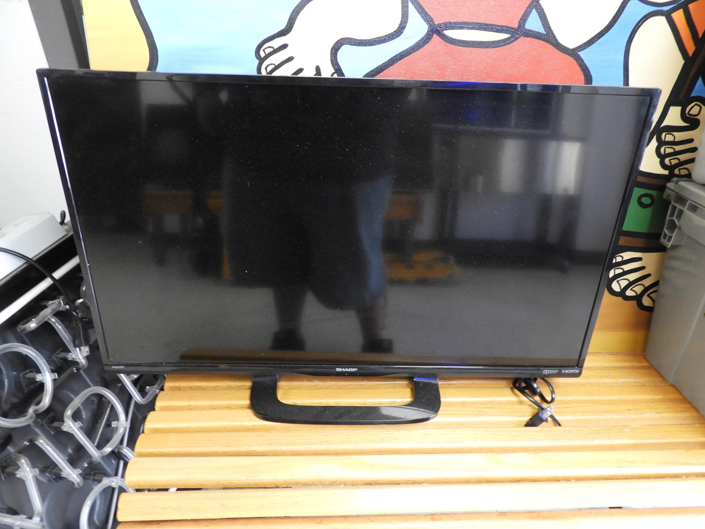 Used Sharp 32" HDMI TV