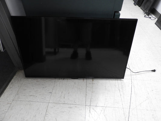 Used 43" Insignia LED - 1080p - HDTV with Wall Mount