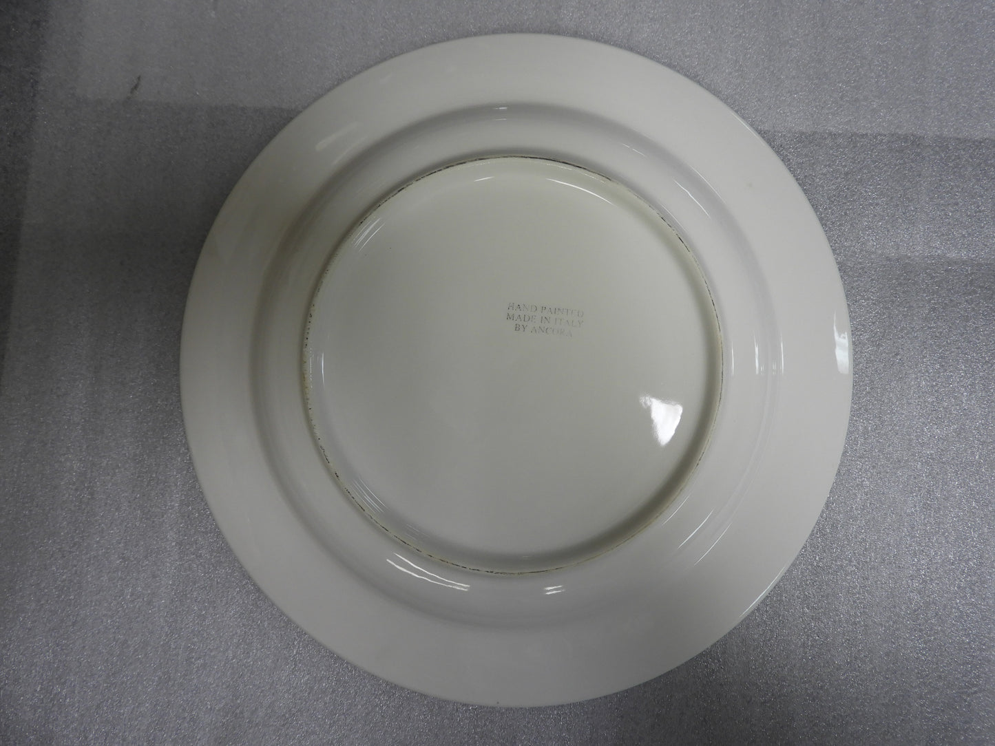 11" CRATE & BARREL BY ANCORA HAND PAINTED DINNER PLATE ITALY