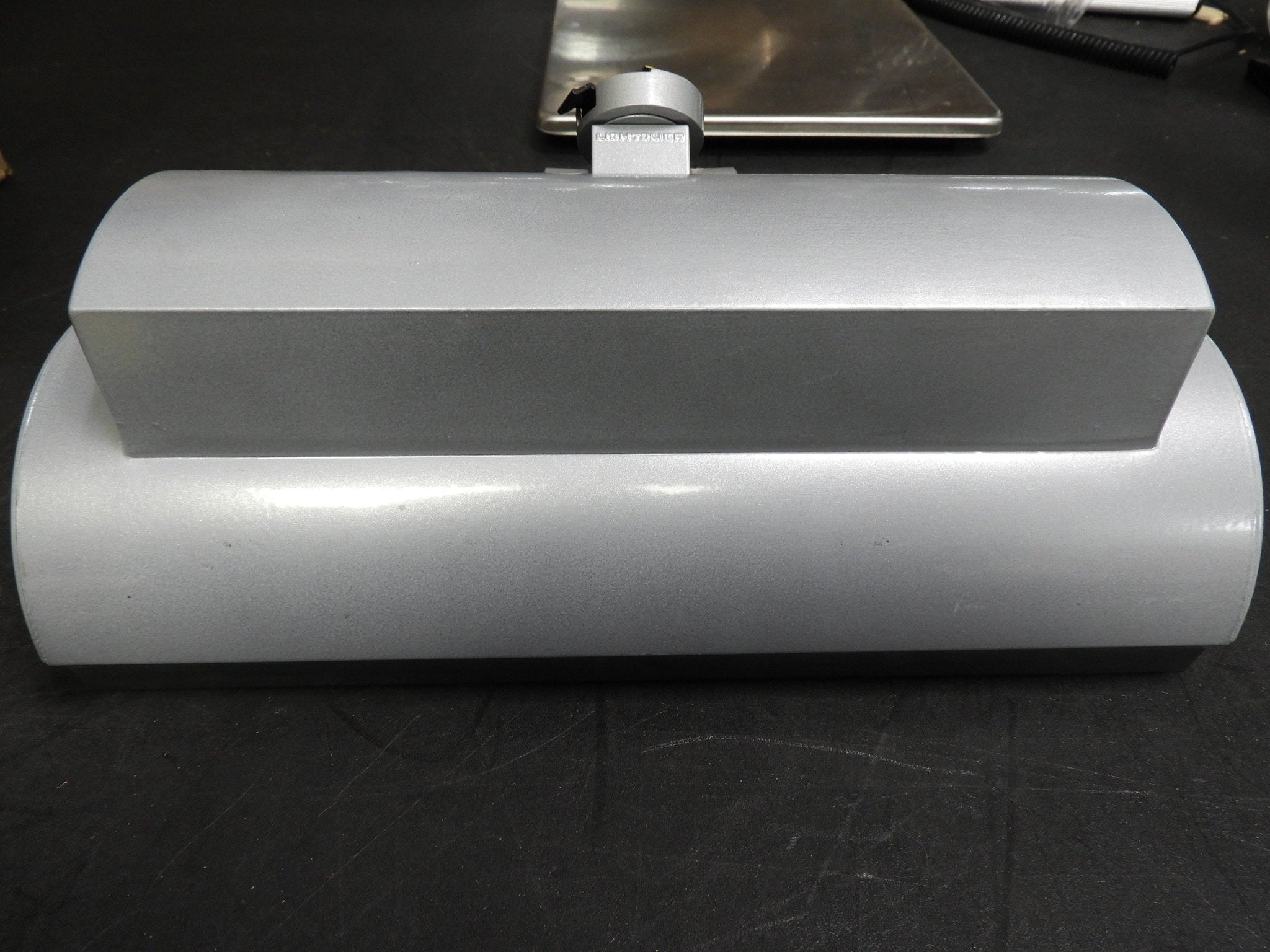 Used Lightolier 8276E Gray Track Florescent Light with Bulbs - Falcon Restaurant Supply - 3