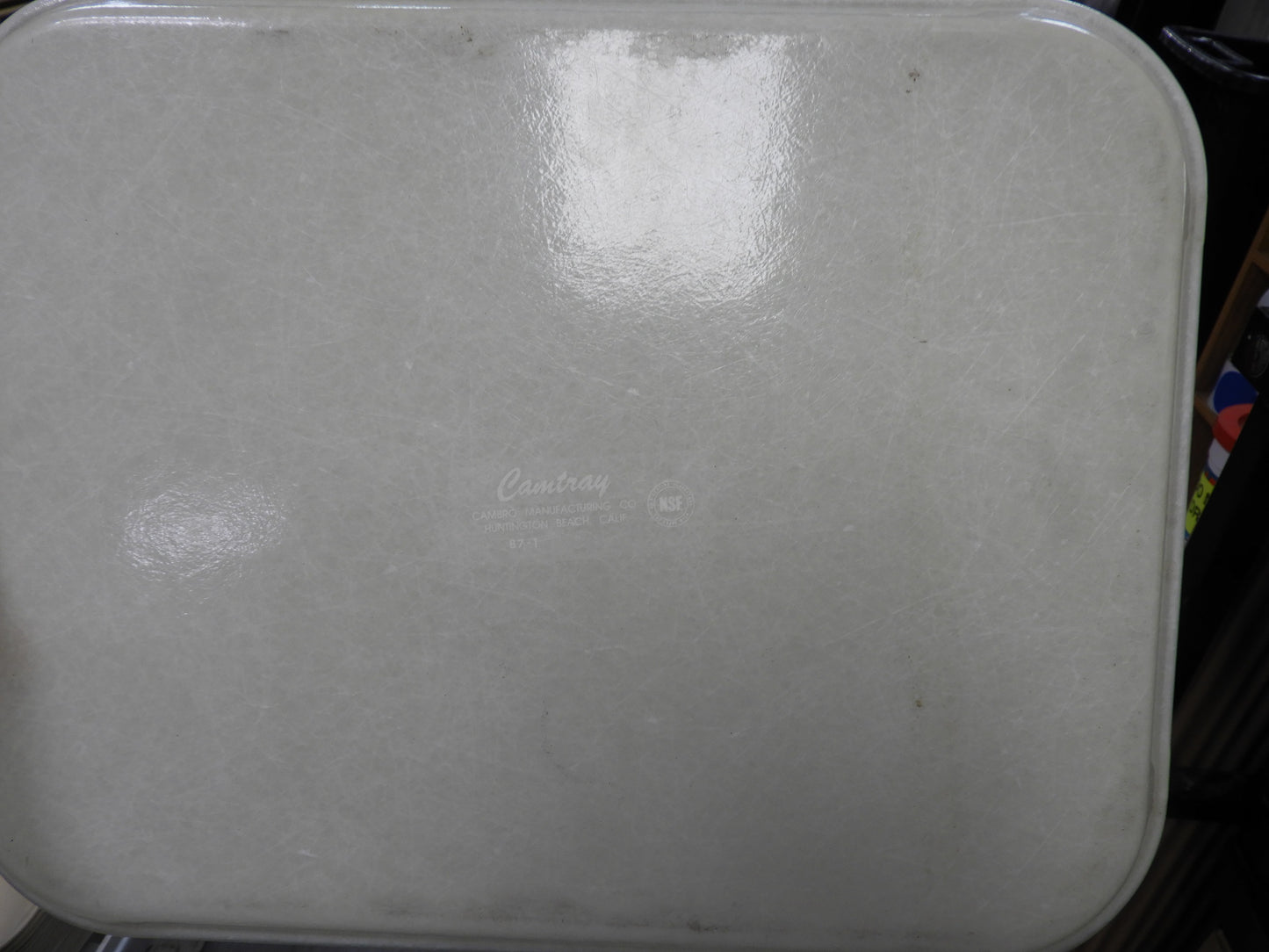 Used Cambro 1418148 14" x 18" Rectangular Plastic Serving Tray Fiberglass Camtray