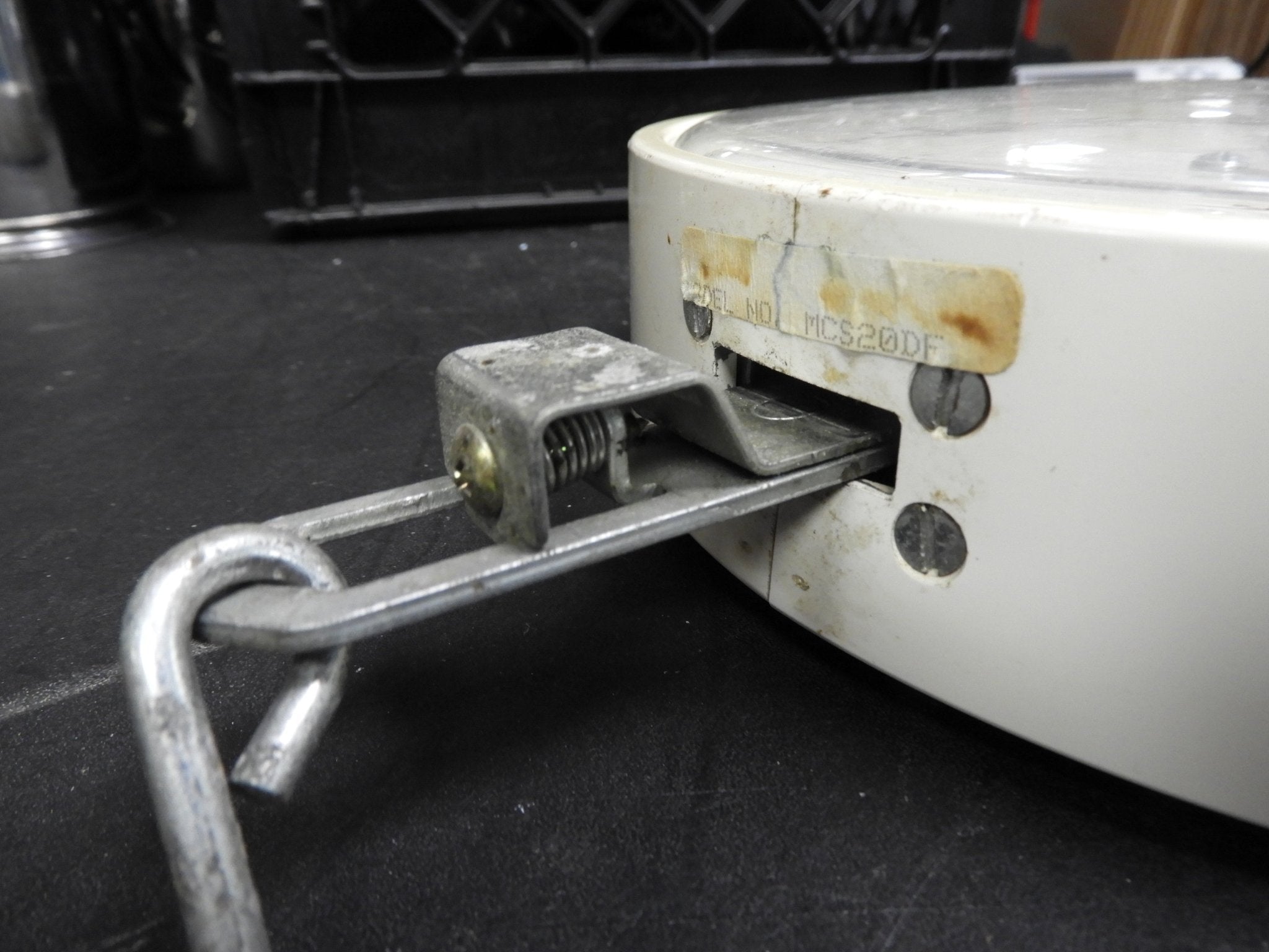 Used Cardinal Detecto MCS-20F 20lb Dual Faced Hanging Scale