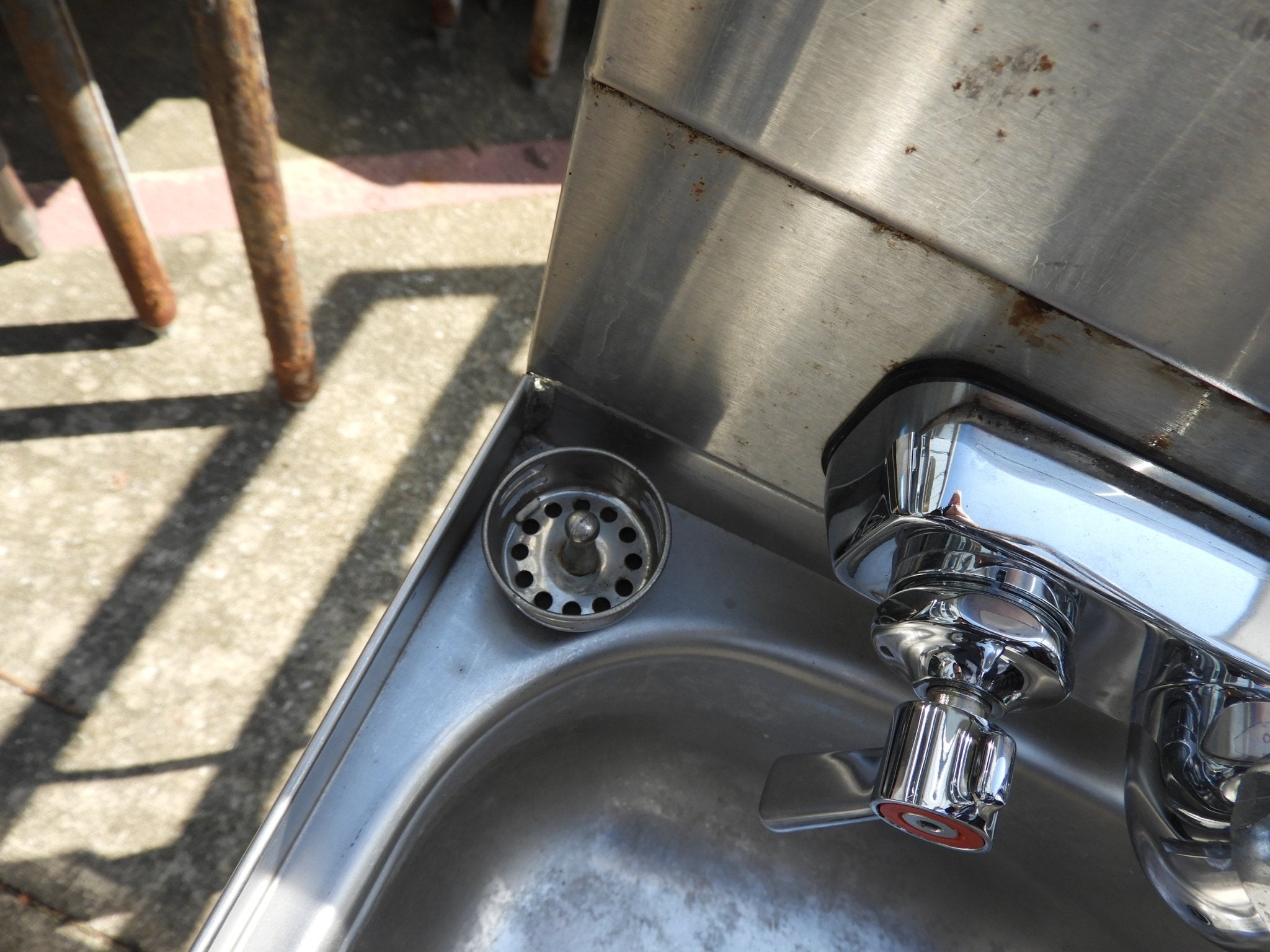 Used Small Stainless Steel Hand Washing Sink with Faucet - SS35 - Falcon Restaurant Supply - 3