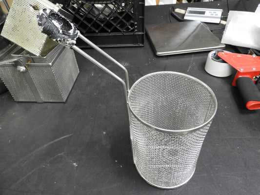 Used 5.25"x7.25" Round Stainless Mesh Frying Basket C IP