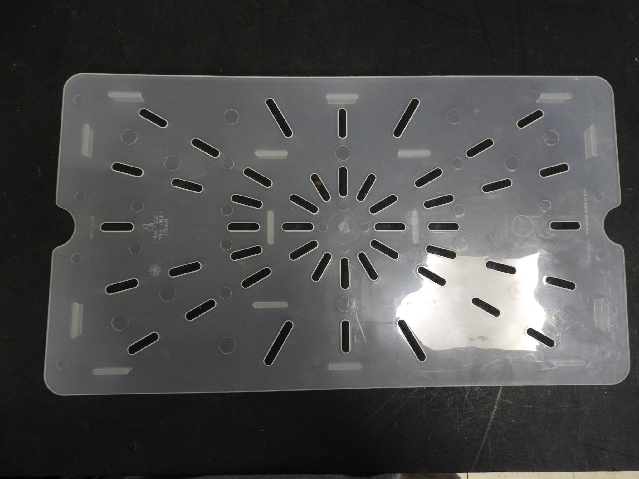 Used Cambro 10PPD190 Full Size Drain Shelf For Food Pan C IP - Falcon Restaurant Supply - 1