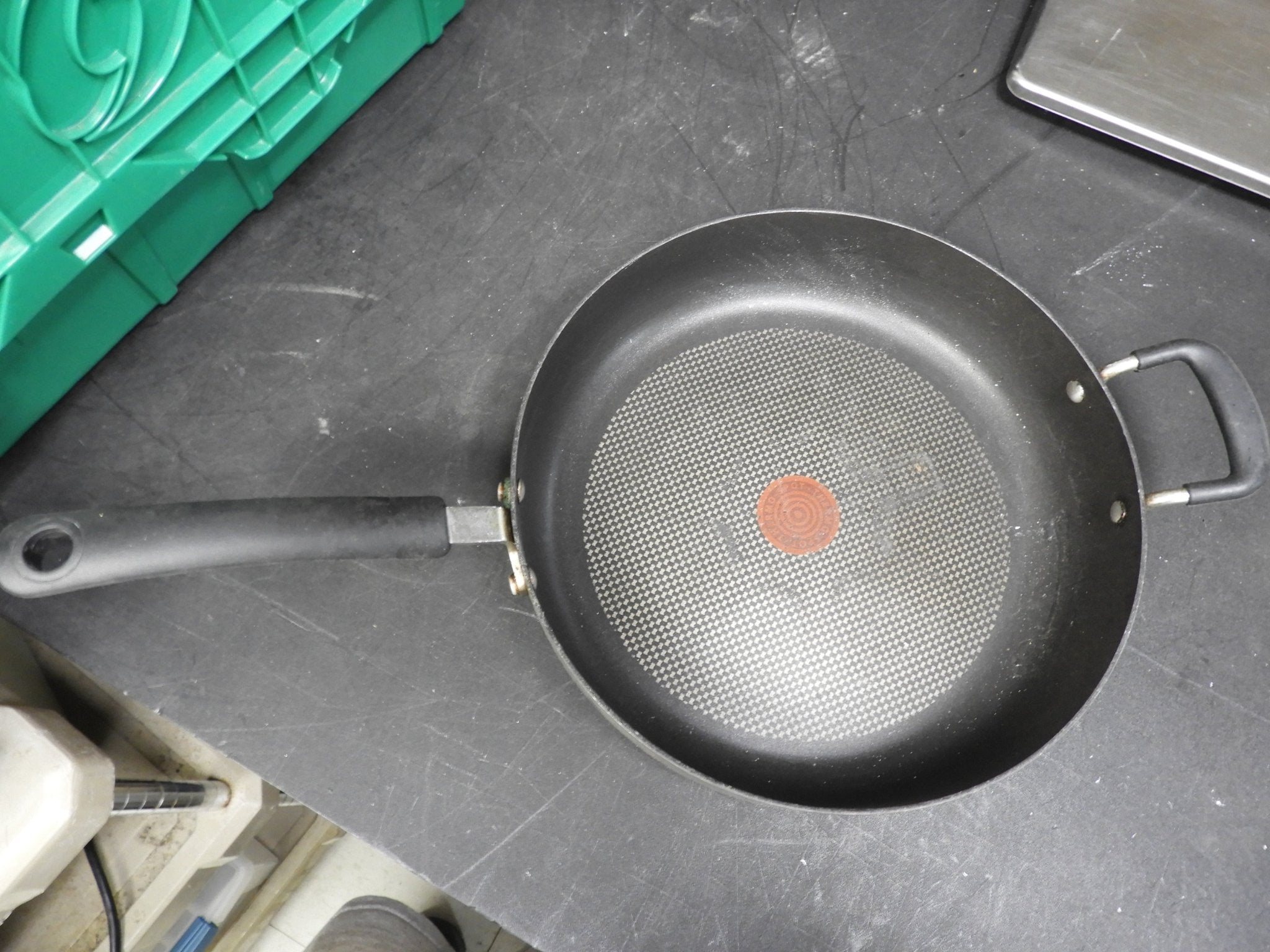 Used T - Fal Essentials Giant Family Frypan 12"x3" C IP - Falcon Restaurant Supply - 1