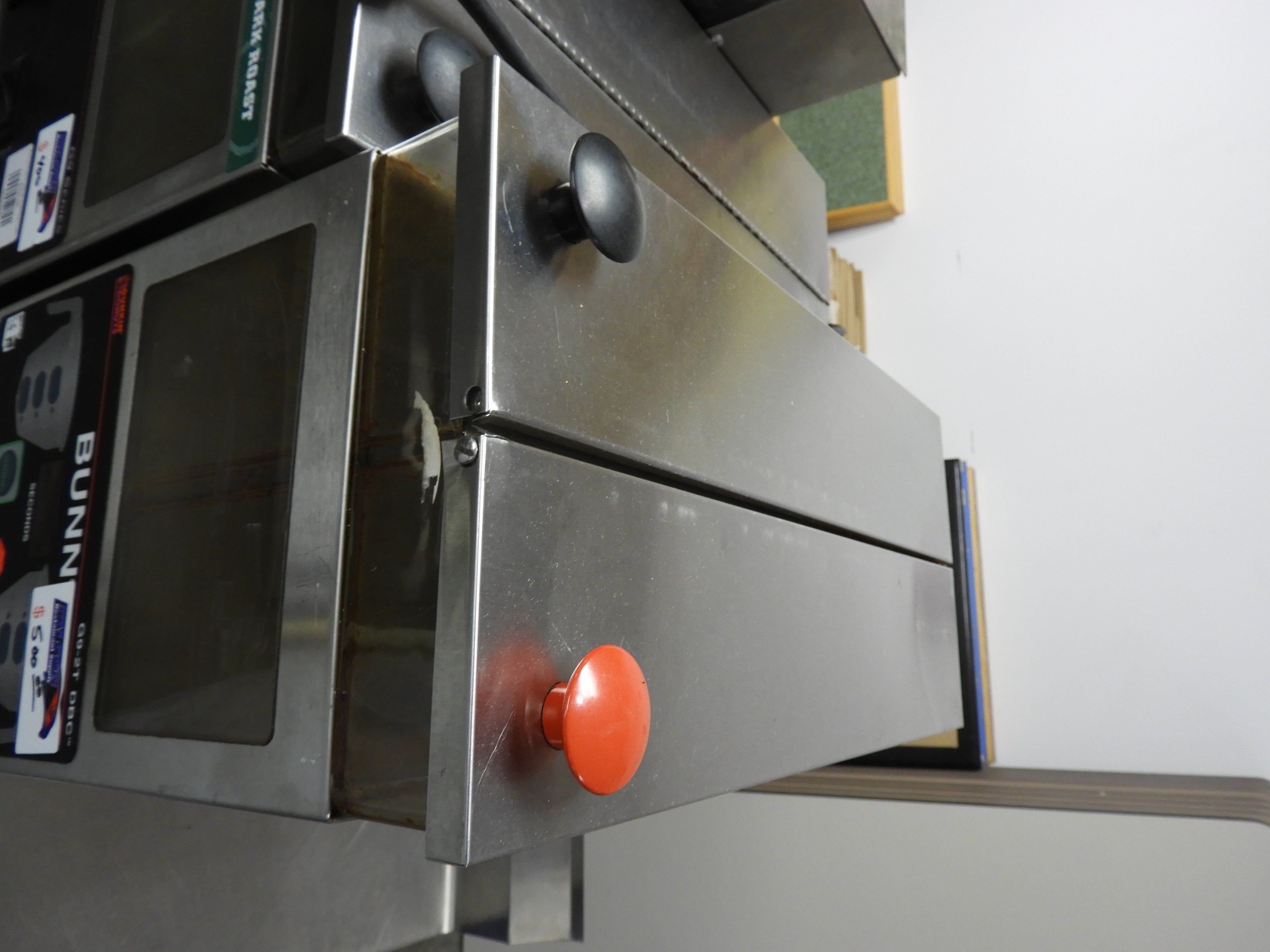 Used Bunn G9-2T DBC Coffee Grinder, 2 Hoppers, Stainless 120V