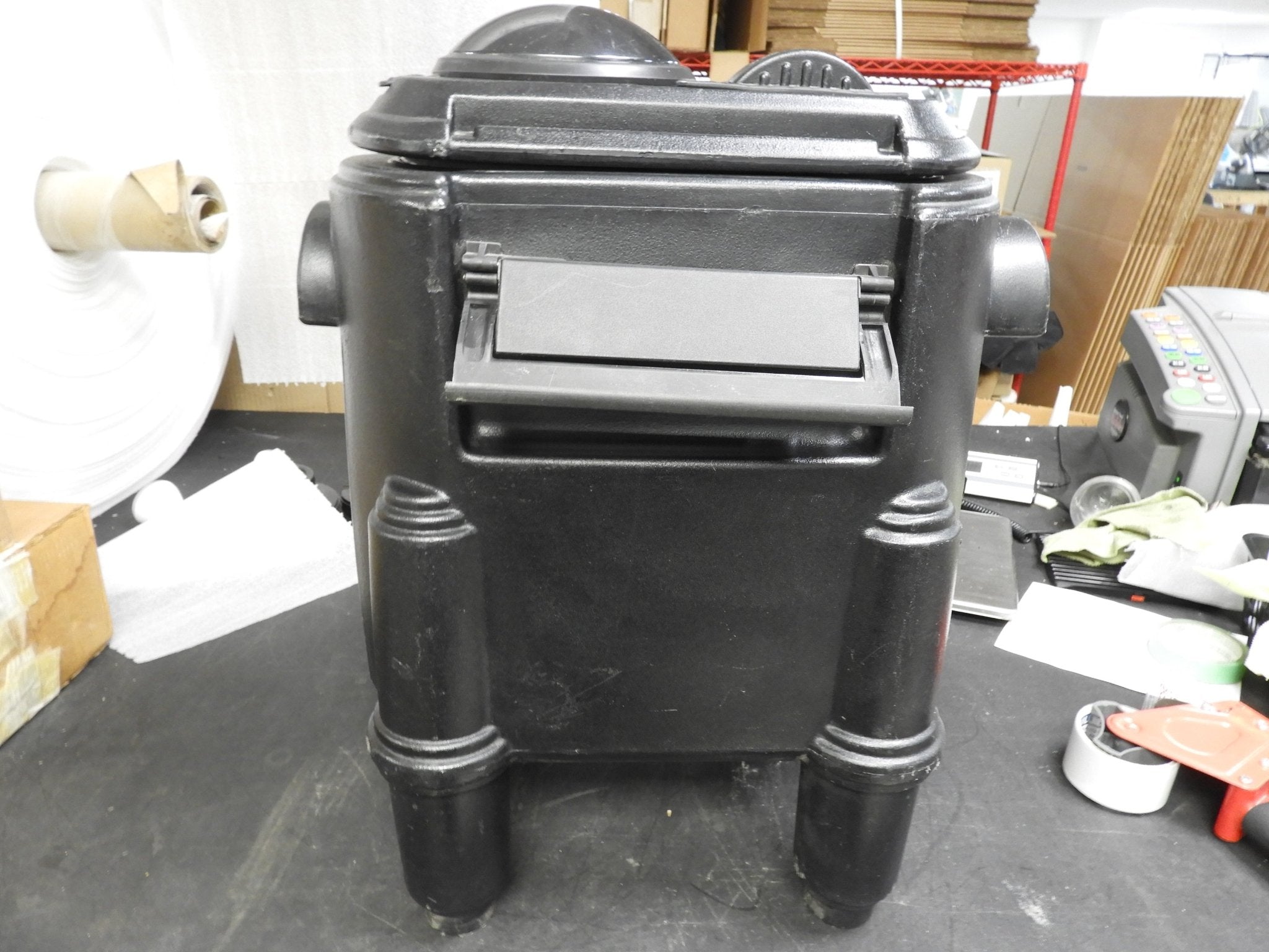 Used Cambro CSR3110 Camserver® 3 Gallon Black Insulated Beverage Dispenser - Falcon Restaurant Supply - 3