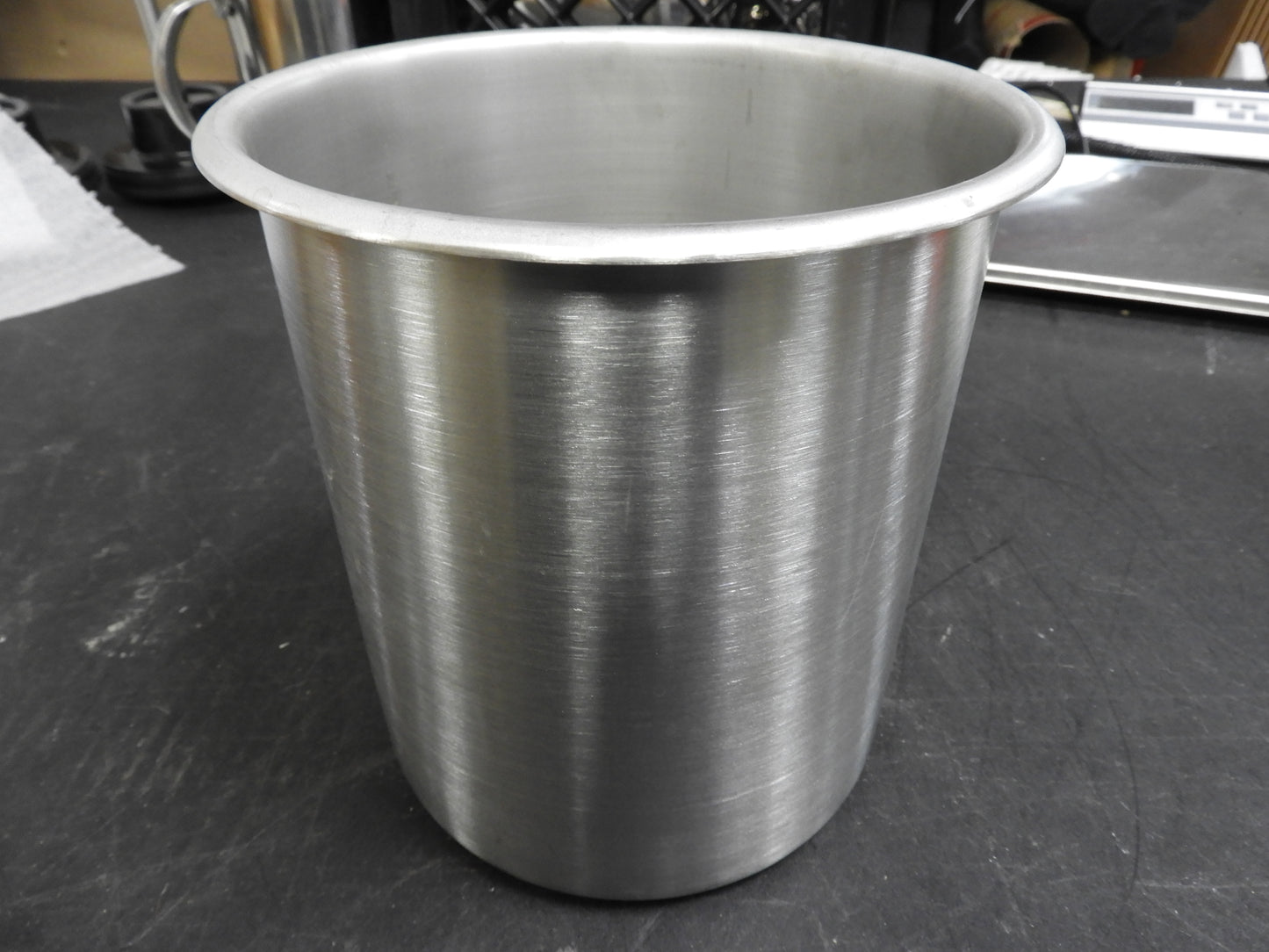 New Vollrath 78740 4.25 Qt. Stainless Steel Bain Marie Pot