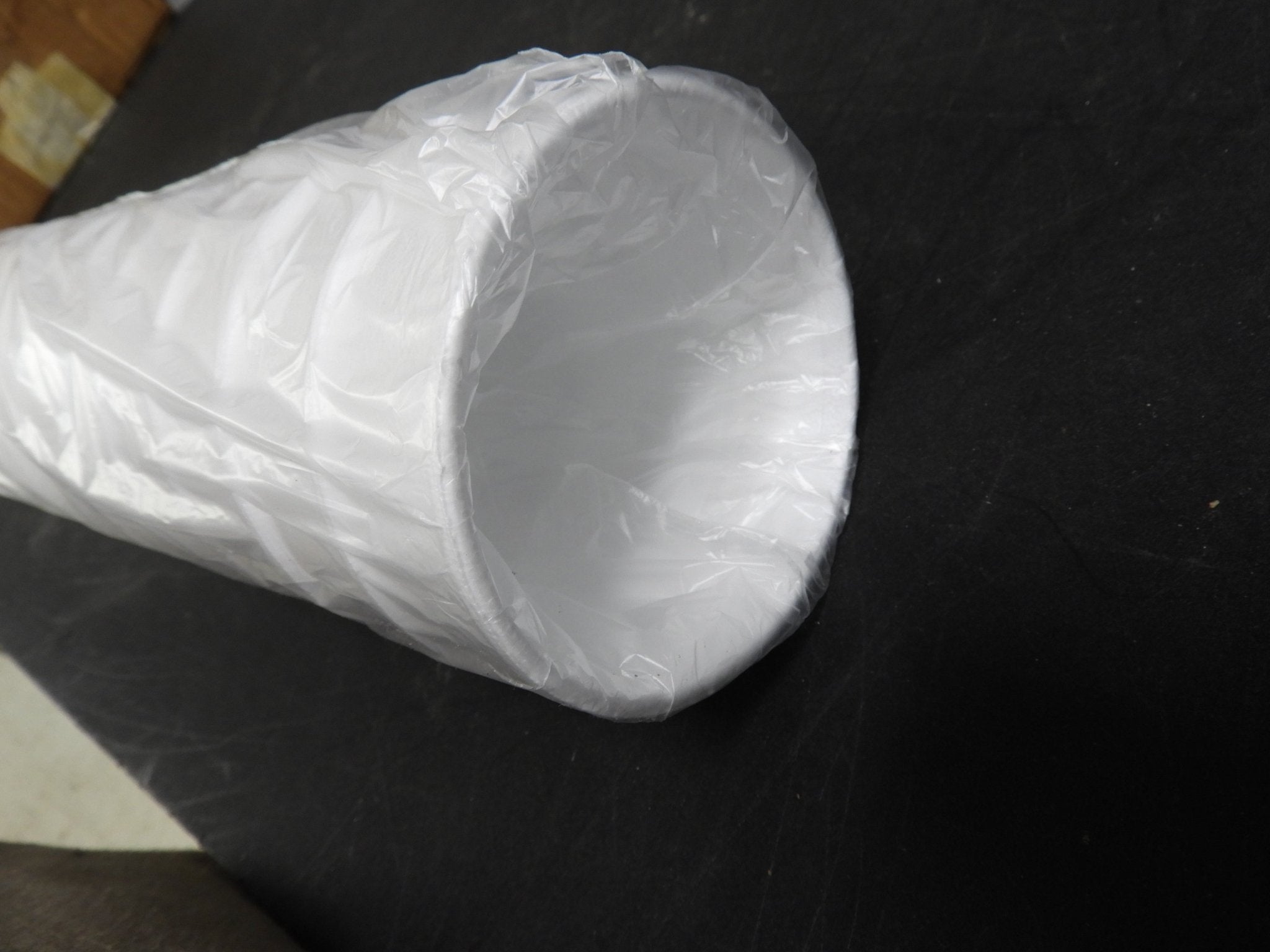 New New Dart 20J16 Insulated Foam 20oz Coffee or Hot Drink Cups (1 Pack of 25) - Falcon Restaurant Supply - 4