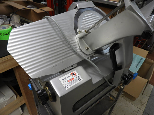 Used NSF Univex 8512 Heavy Duty Auto/Manual Deli Slicer with Built In Sharpener 120V