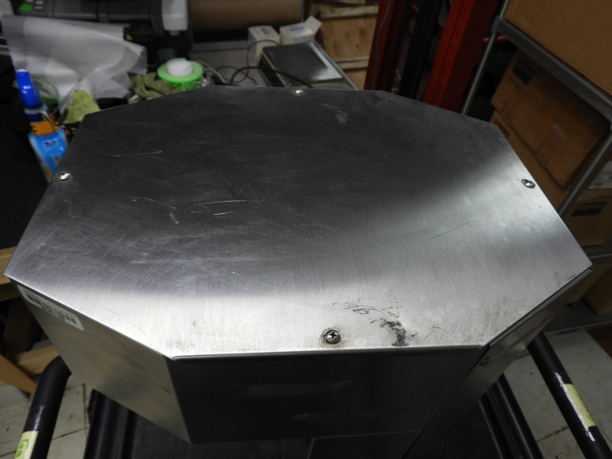 Used Fetco CBS - 31Aap Commercial Retail Coffee Brewer Machine with Hot Water Tap 120V - Falcon Restaurant Supply - 7