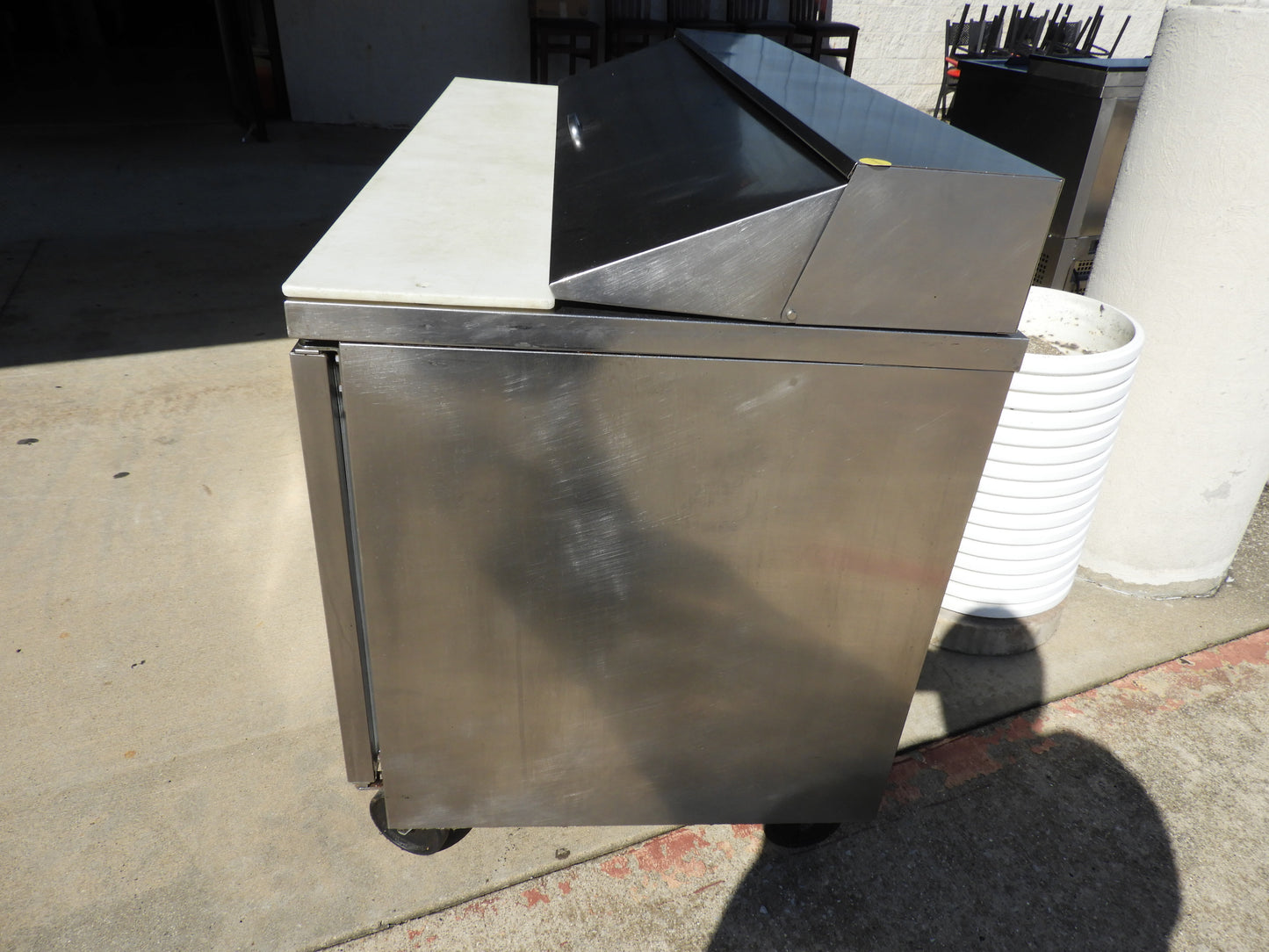 Used 60"Beverage Air SPE60-16  Refrigerated Sandwich Prep Table