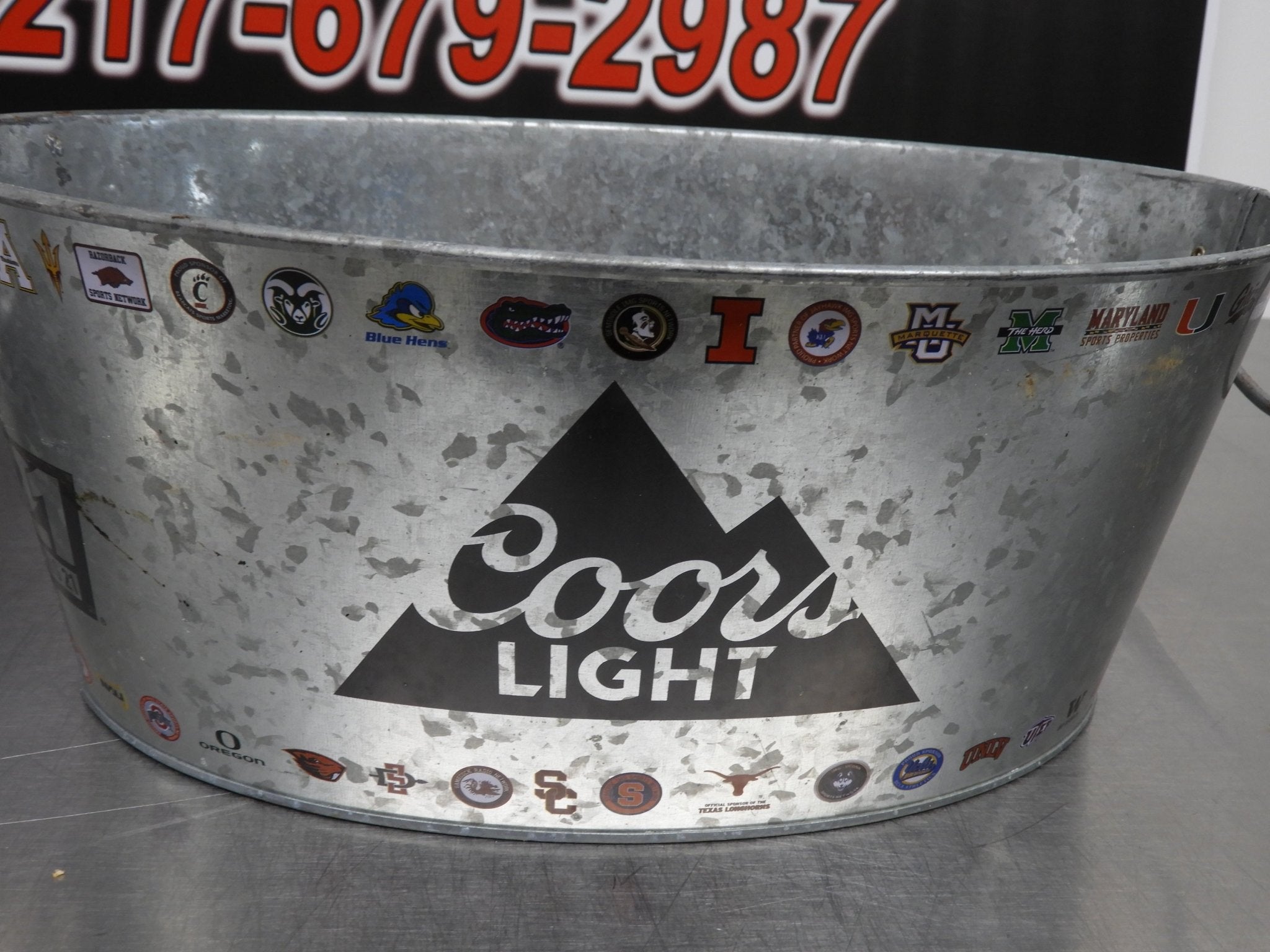 Used Coors Light Galvanized College Teams Oval Beer Bucket - Falcon Restaurant Supply - 2
