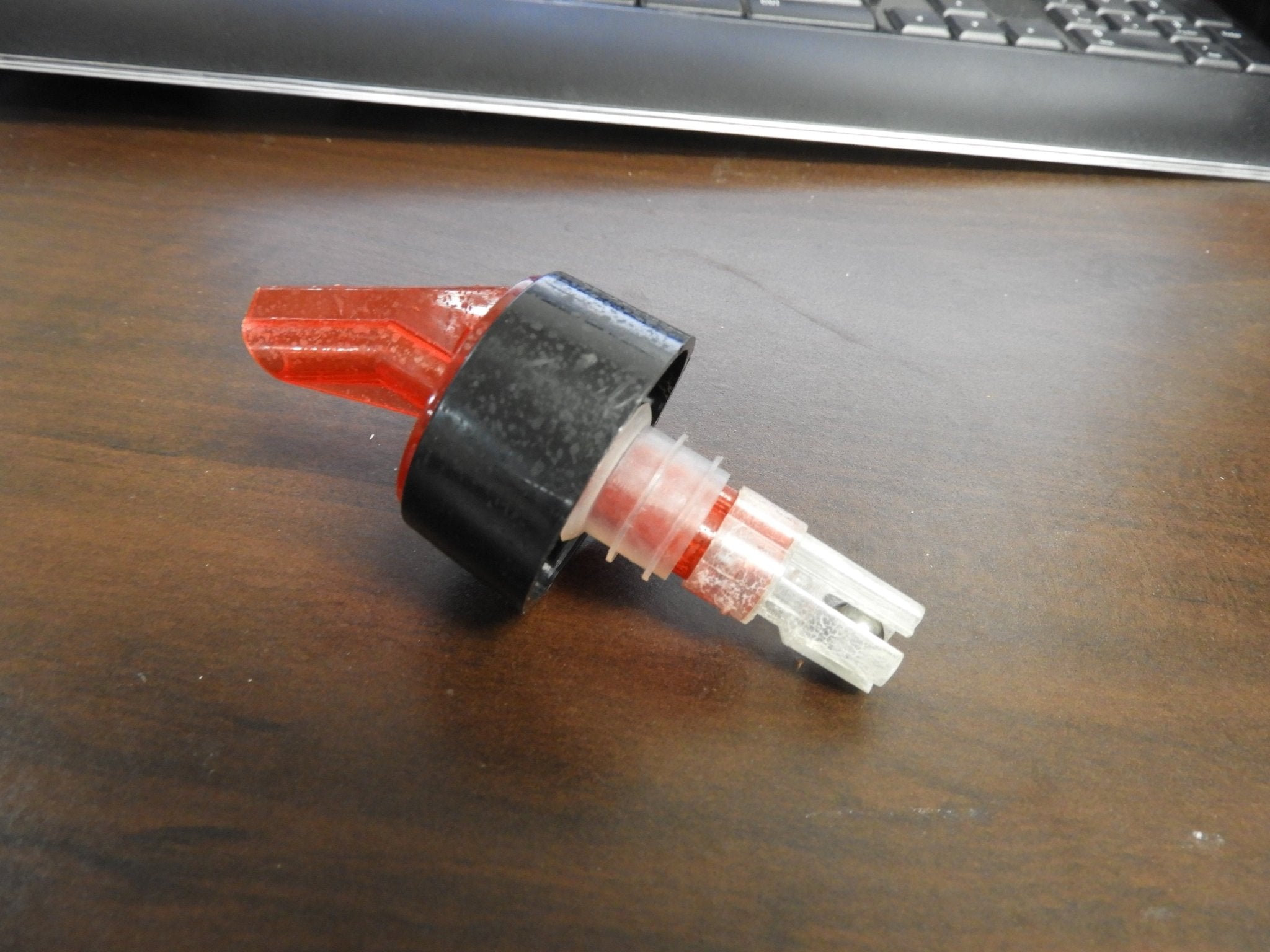 Used Plastic Spill Stopper/Bottle Pour Spout - Falcon Restaurant Supply - 2