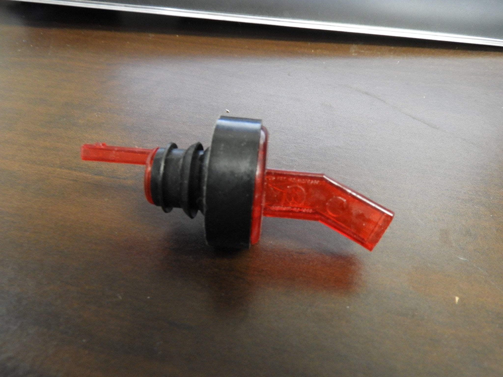 Used Plastic Spill Stopper/Bottle Pour Spout - Falcon Restaurant Supply - 5