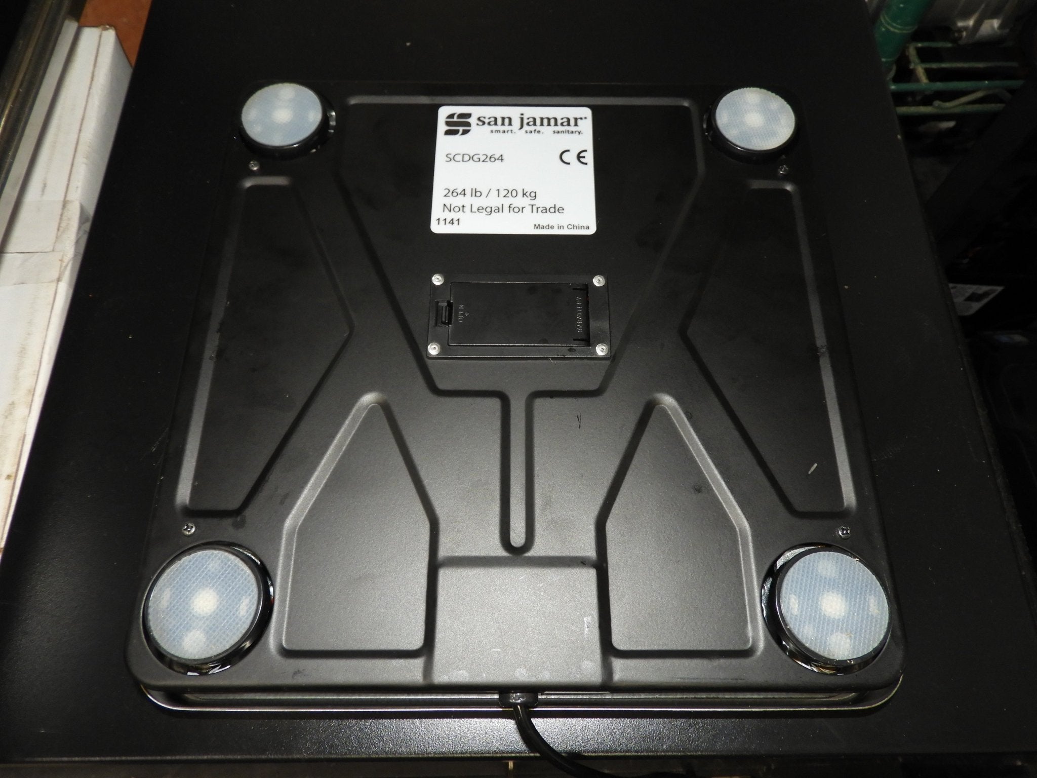 New San Jamar / Escali SCDG264 264 lb. Digital Shipping and Receiving Scale with Remote Display - Falcon Restaurant Supply - 4