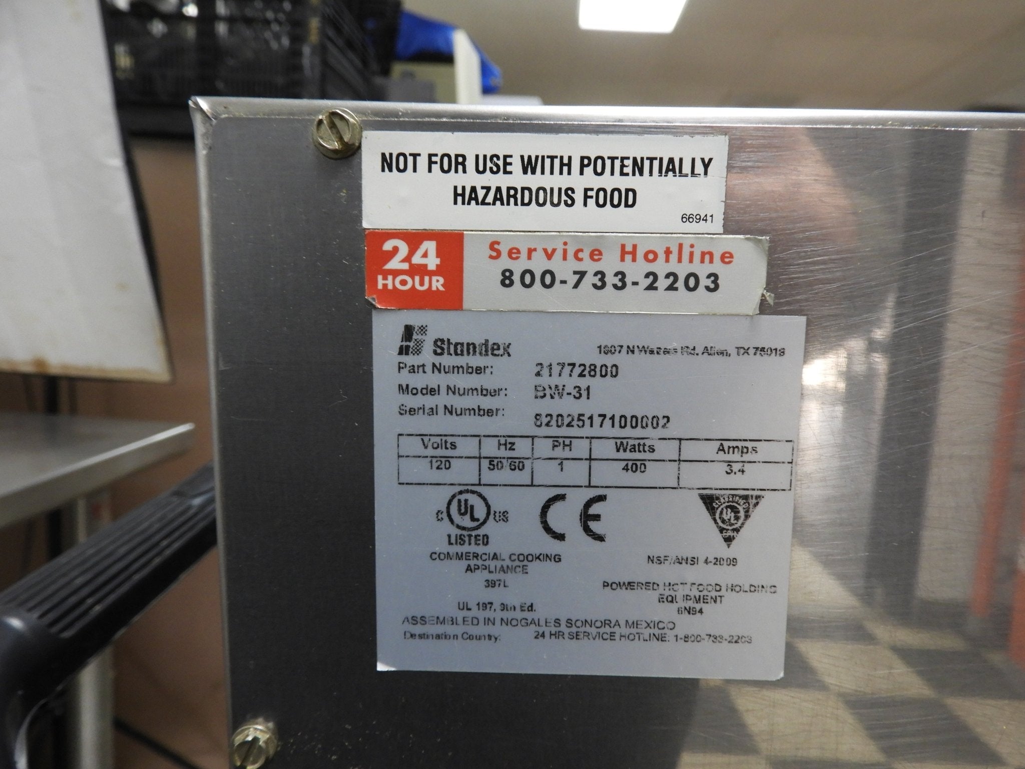 Used APW BW - 31 Humidified Hot Dog Bun Warmer with (72) Bun Capacity, 120v - Falcon Restaurant Supply - 8