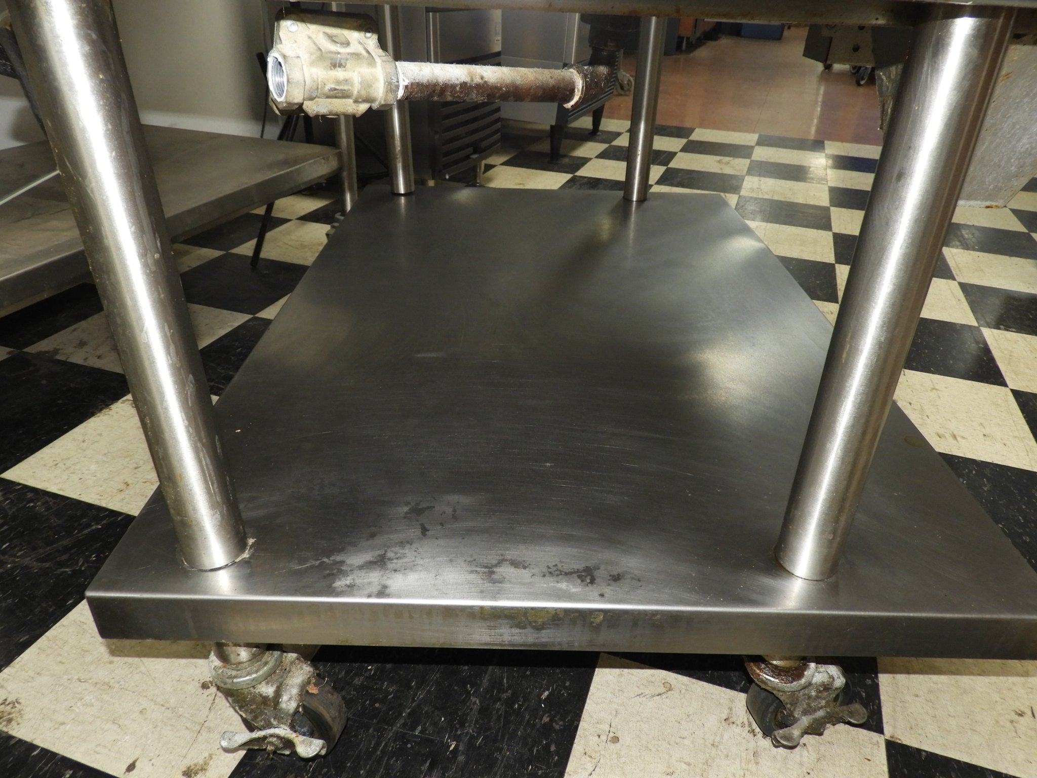 Used Vulcan 48RRG Heavy Duty Natural Gas Flat Top Griddle 3/4 Plate - Falcon Restaurant Supply - 11