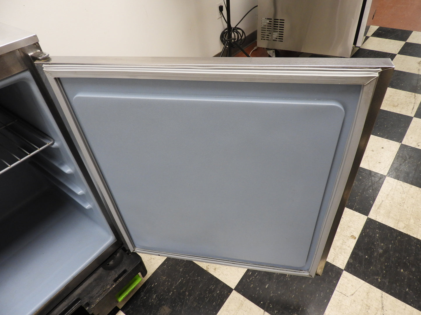 Used DELFIELD 406-CA Under Counter Commercial Refrigerator 120V