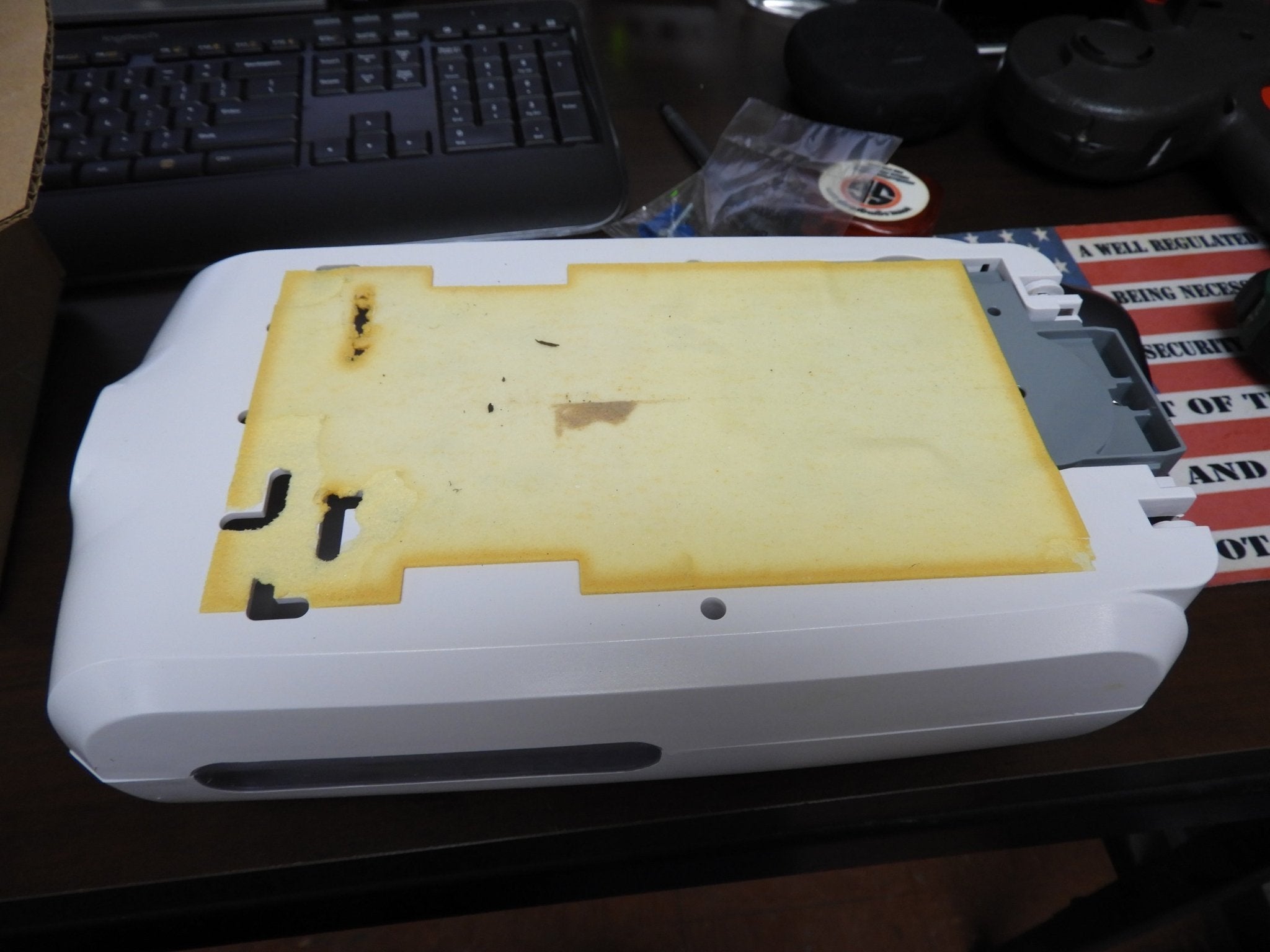 Used Ecolab 9202 - 1192 Nexa™ Classic Hand Soap Dispenser - Falcon Restaurant Supply - 7