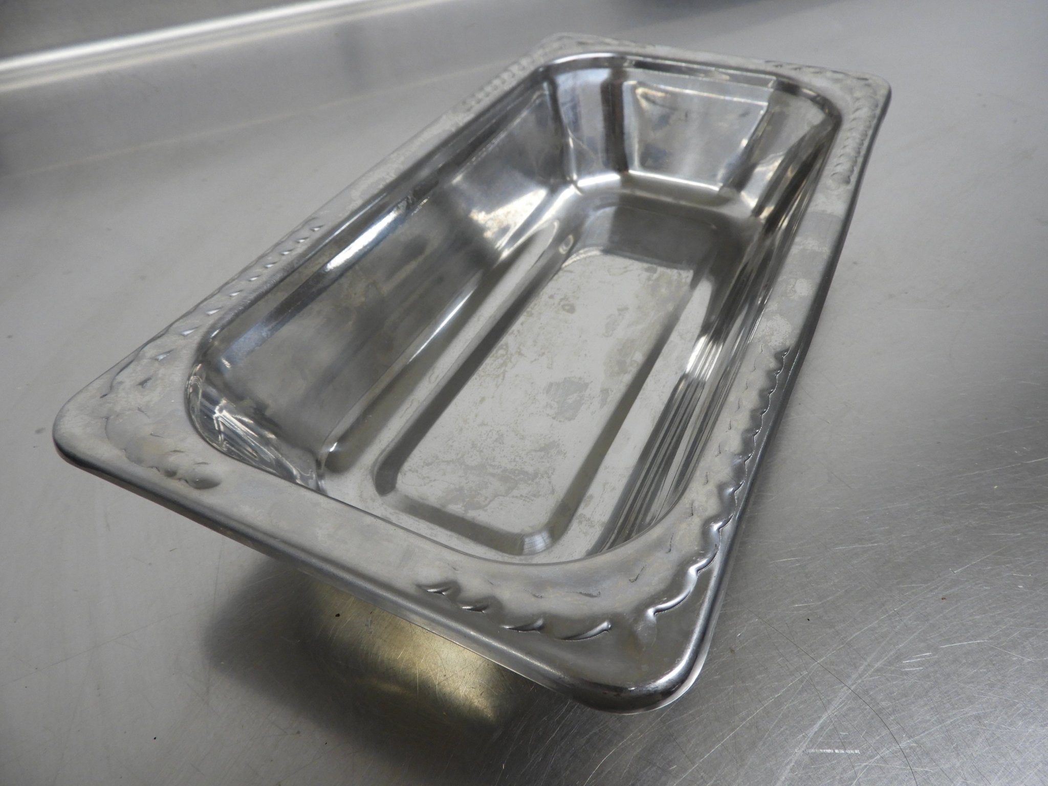Used Vollrath 8231120 Miramar® 1/3 Size Decorative Food Pan - Falcon Restaurant Supply - 4