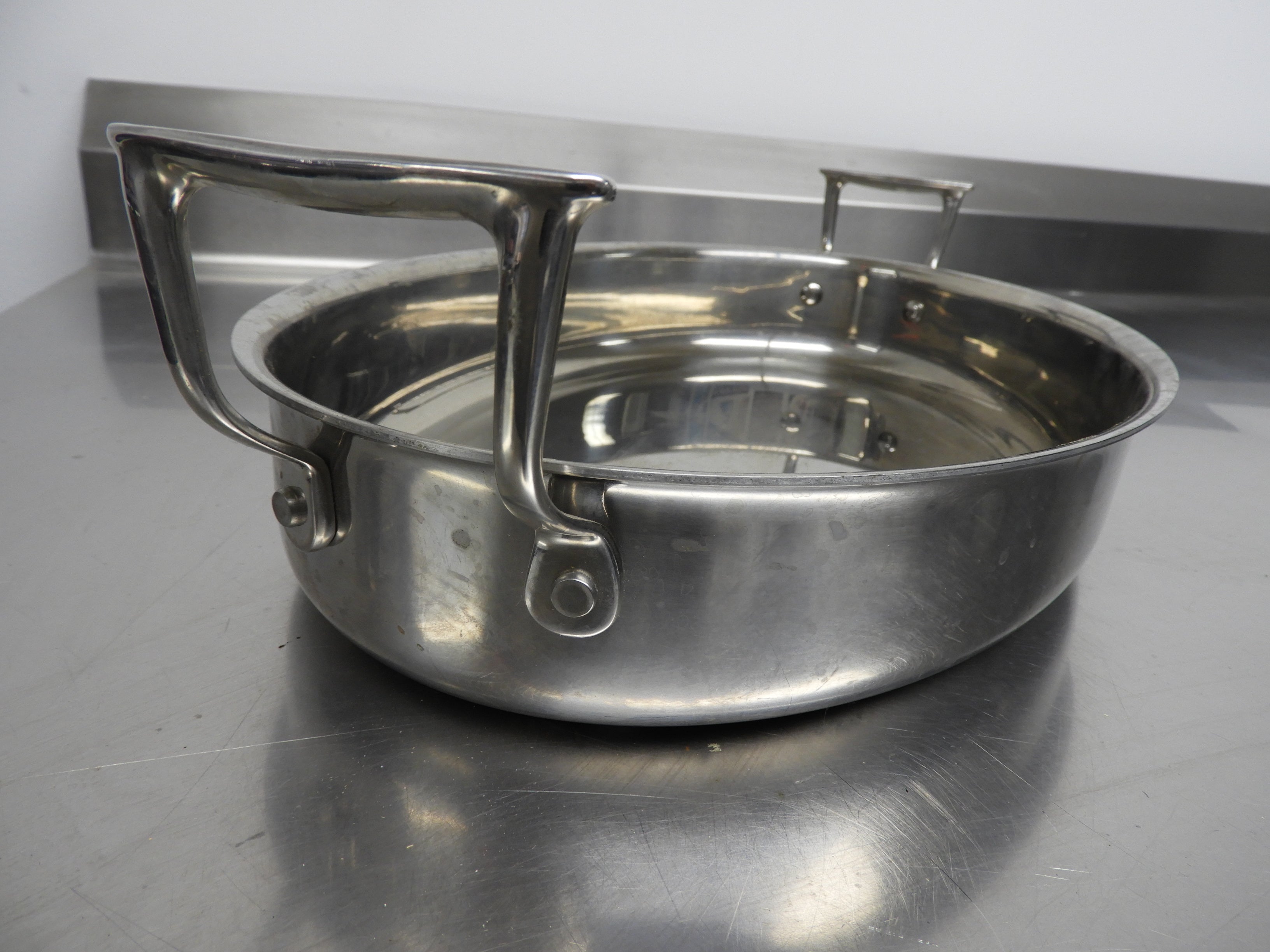 Used Tablecraft CW2044 5 1/2qt Stainless Steel Braising Pot