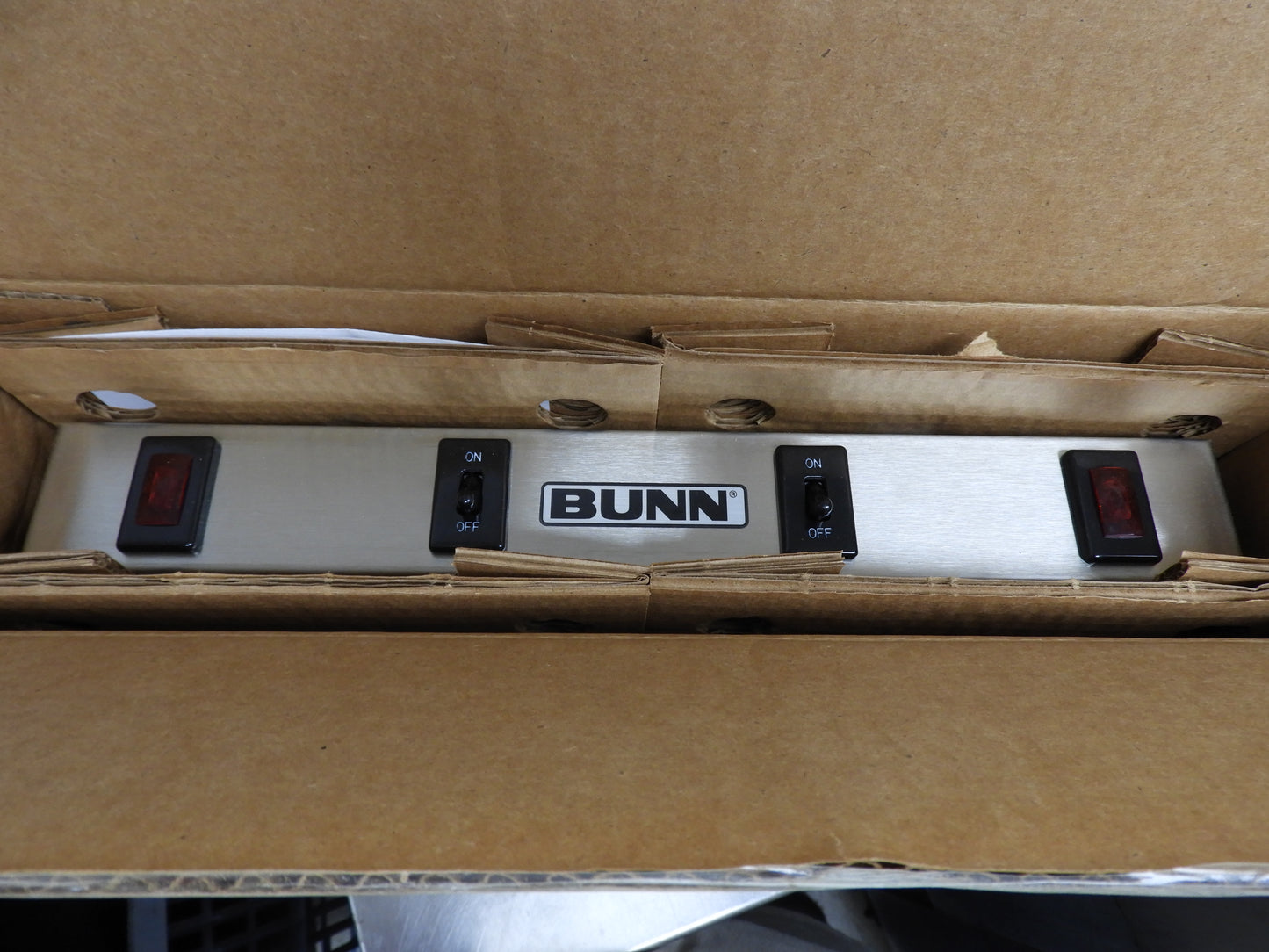 New Bunn 06310.0004 WX2 Double Burner Coffee Warmer