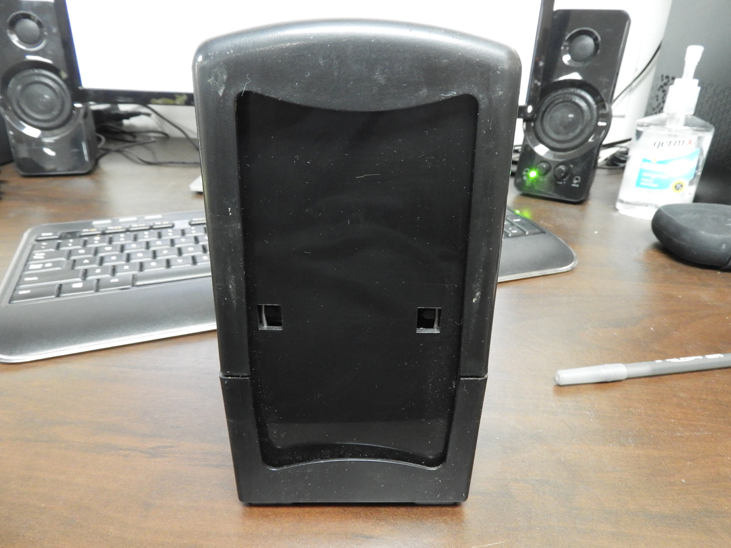 Used Black Plastic Dinning Table Tall Fold Dual Side Napkin Dispenser