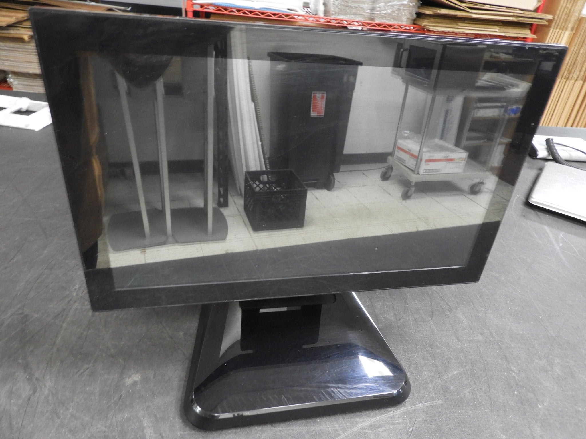 Used TEAMSABLE 15" 15N - RM ANDROID POS Terminal System - Falcon Restaurant Supply - 1