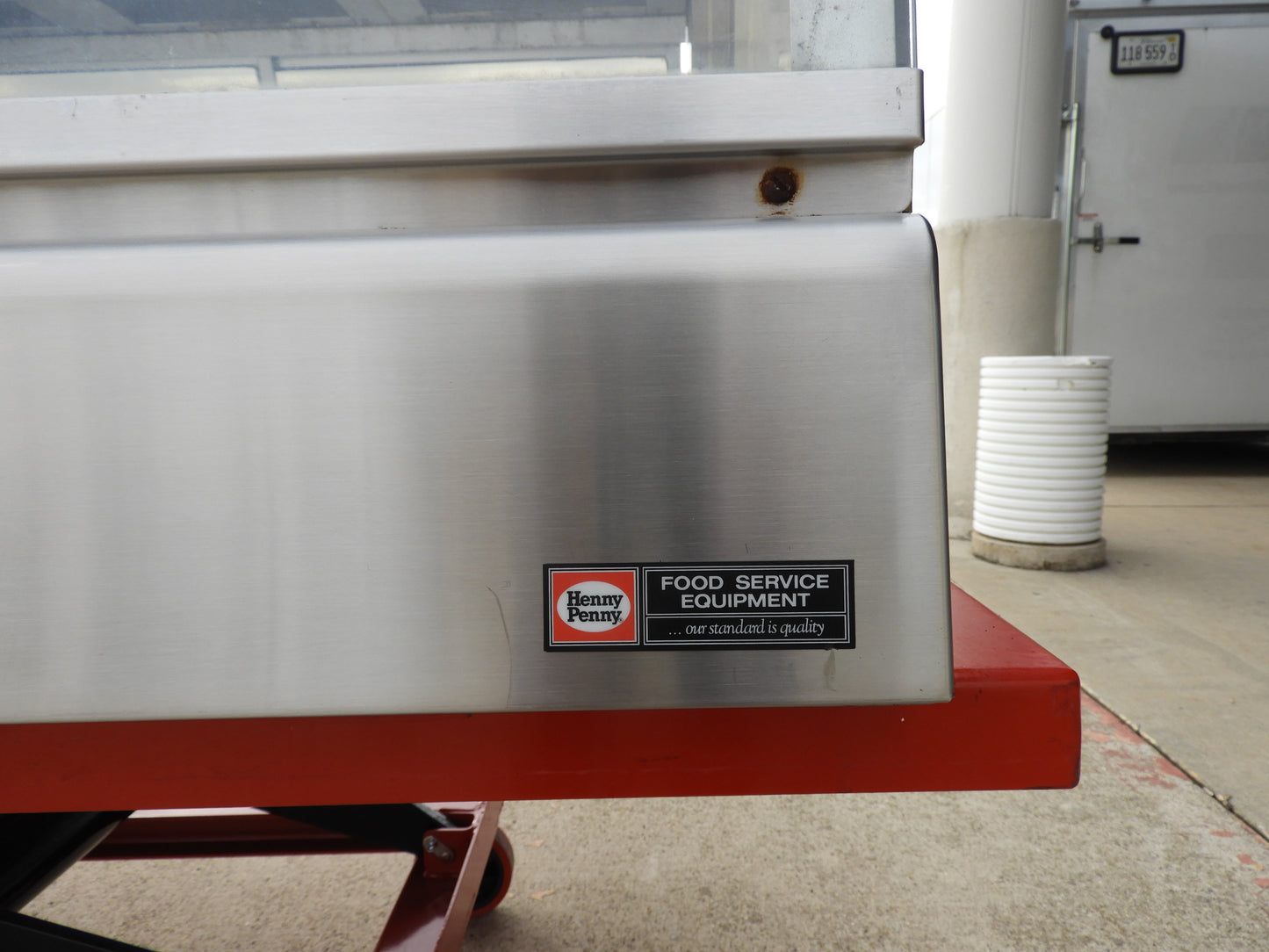 Used Henny Penny HS-3 Heated Self Serve Commercial Display Case 26"x43"x39" 120/208-240V