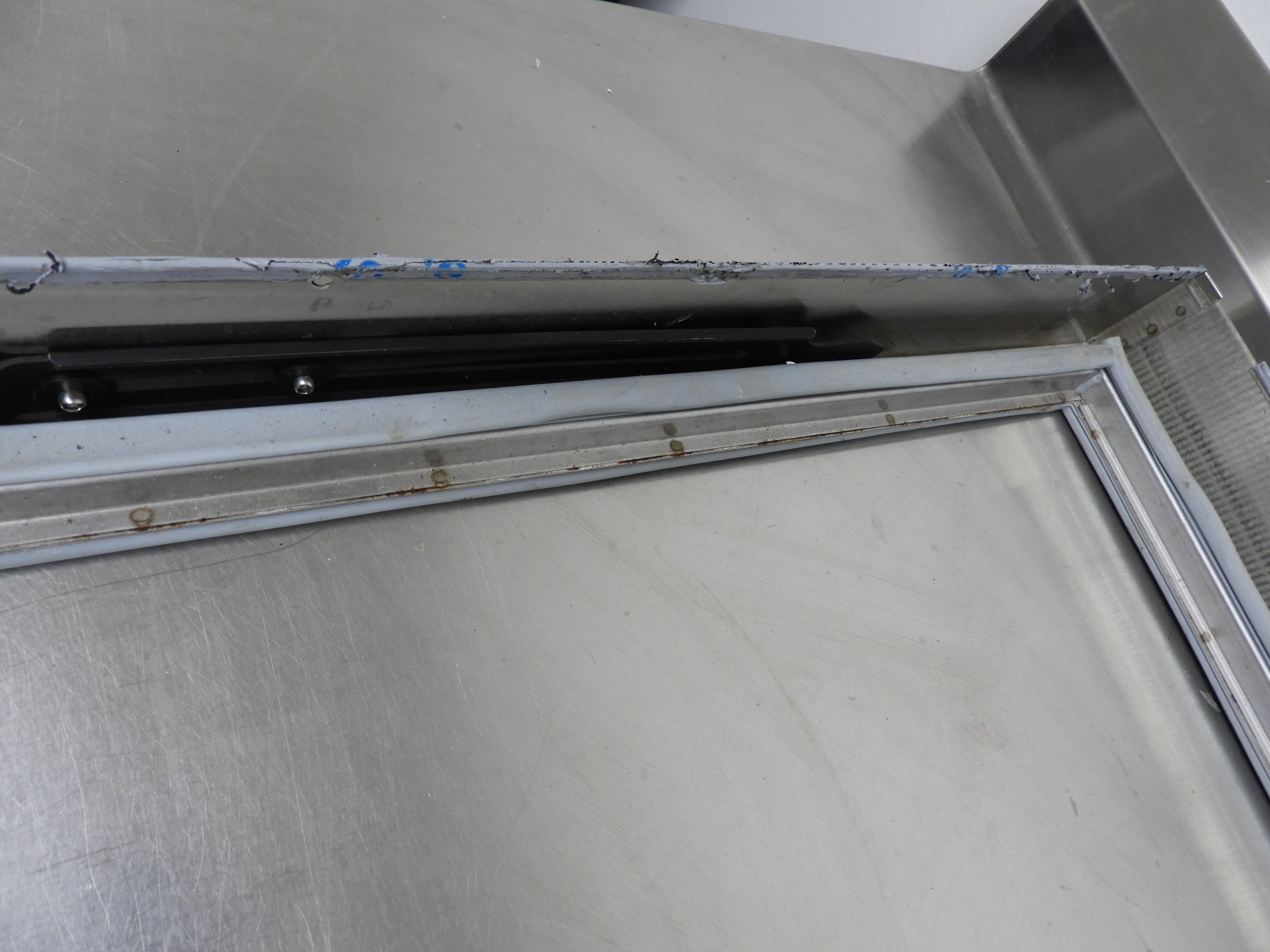 Used Soda/Drink Fountain Machine Top Lid for Ice Maker 30"x31"