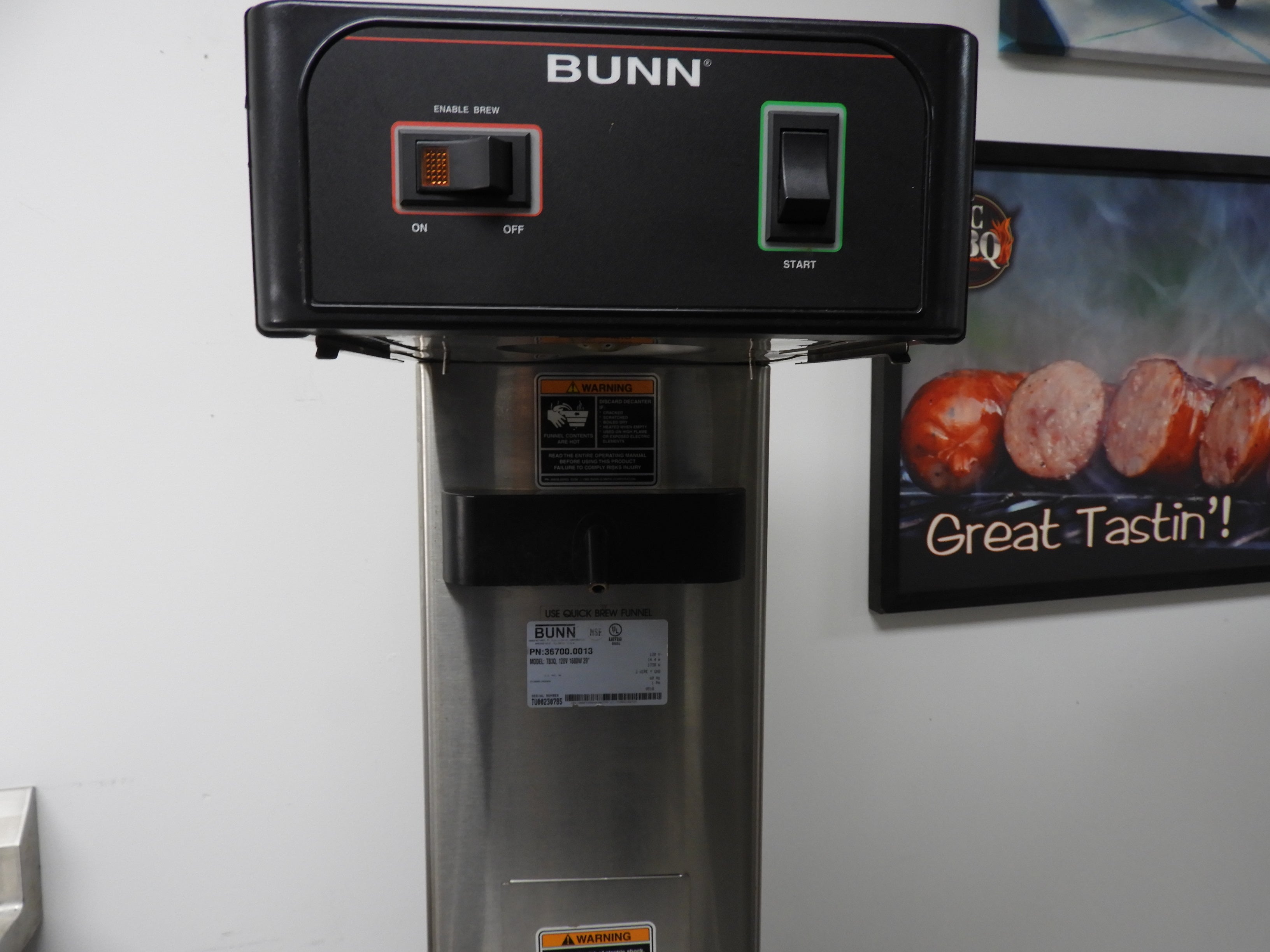 Bunn 36700.0013 TB3Q 3 Gallon Commercial Iced Tea Brewer Quickbrew