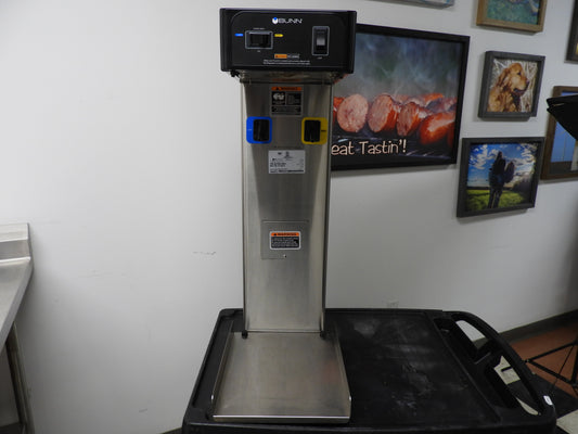 Used Bunn 36700.0301 TB6Q Quickbrew Commercial Twin 3 Gallon Iced Tea Brewer Machine