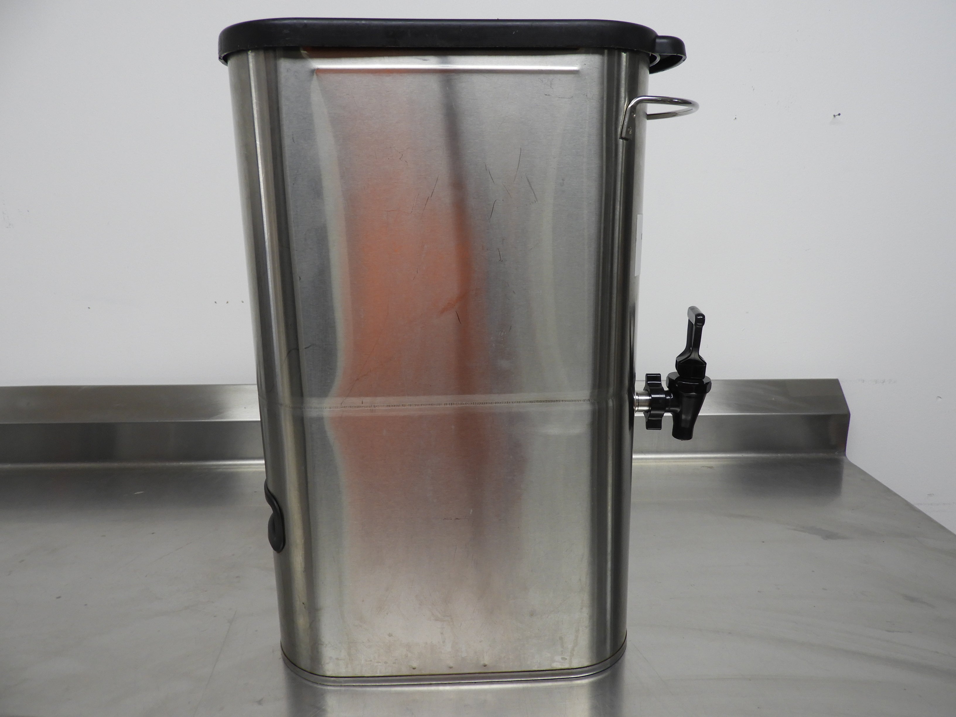 Used Bunn TDO-N-3.5 Gallon Narrow Commercial Iced Tea Dispenser