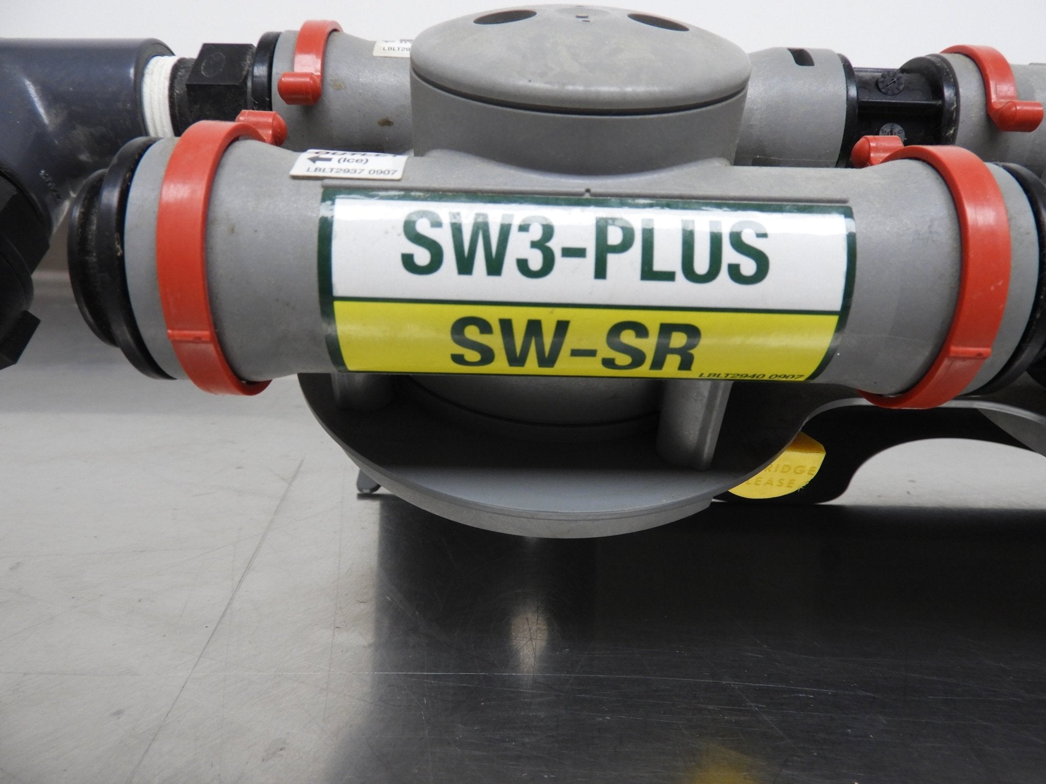 Used 3M High Flow Series Triple Manifold Assembly Water Filter - Falcon Restaurant Supply - 3