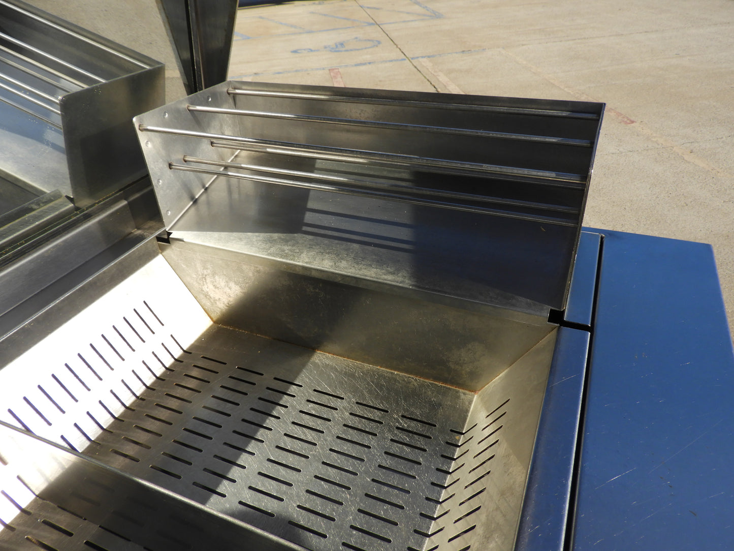 Used Marshall Air RR5-48.5LT ThermoGlo Commercial Stainless Fryer Heated Warmer Holding Dump Station 220V