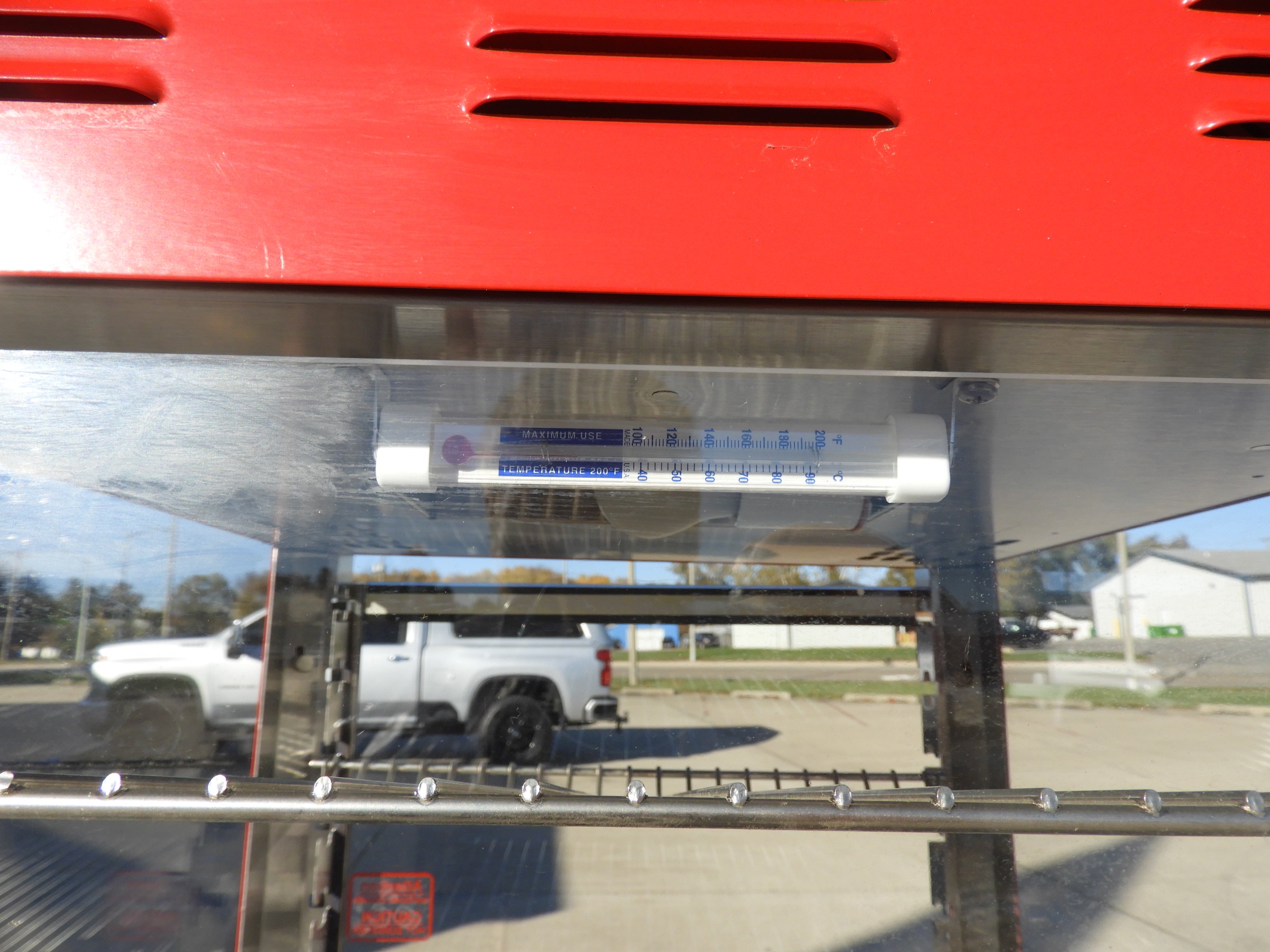 New Wisco 690-25 Hot Food Warming Heated Display Holding Cabinet Two Door Pass Thru 120V 660W