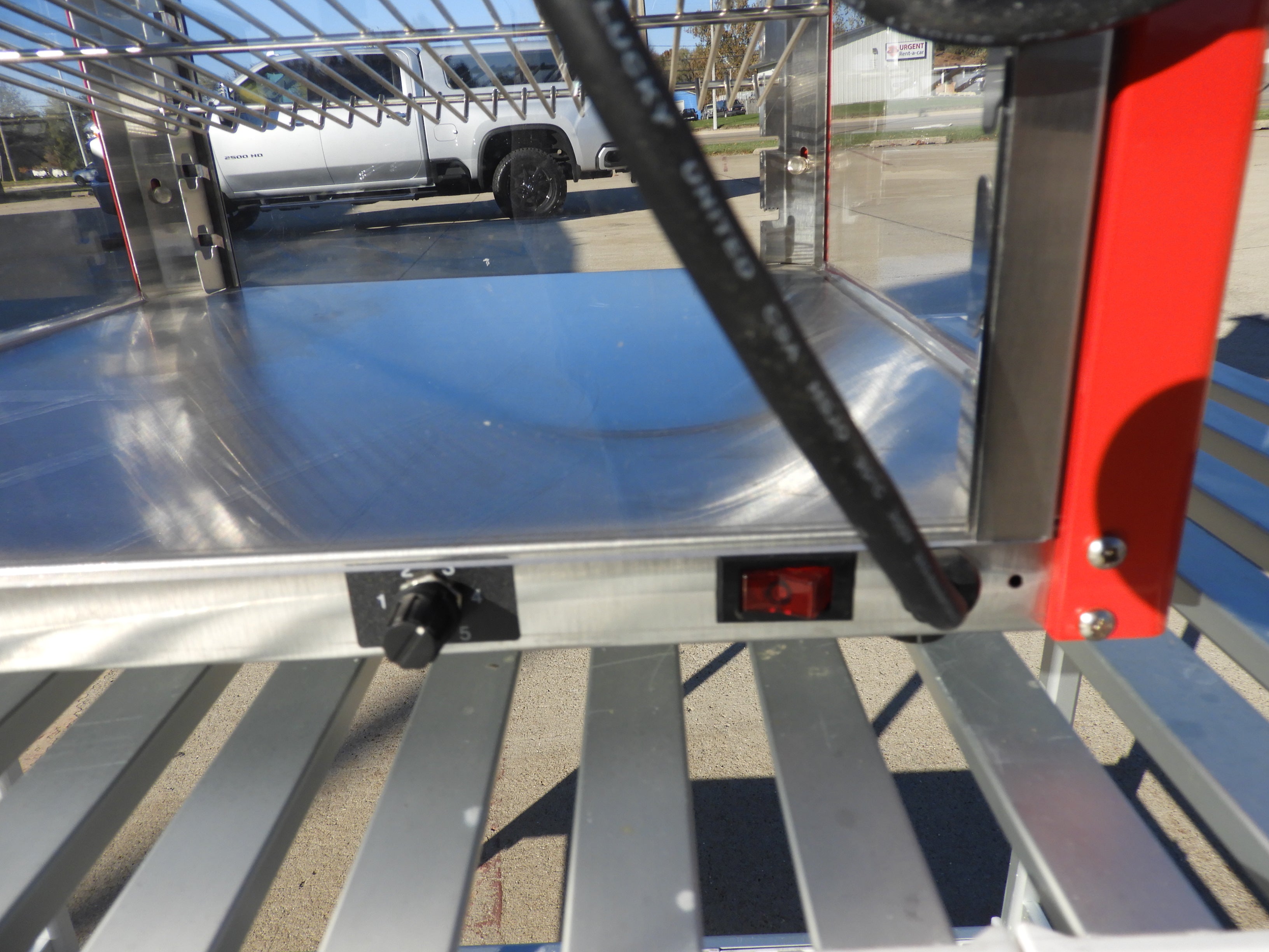 New Wisco 690-25 Hot Food Warming Heated Display Holding Cabinet Two Door Pass Thru 120V 660W