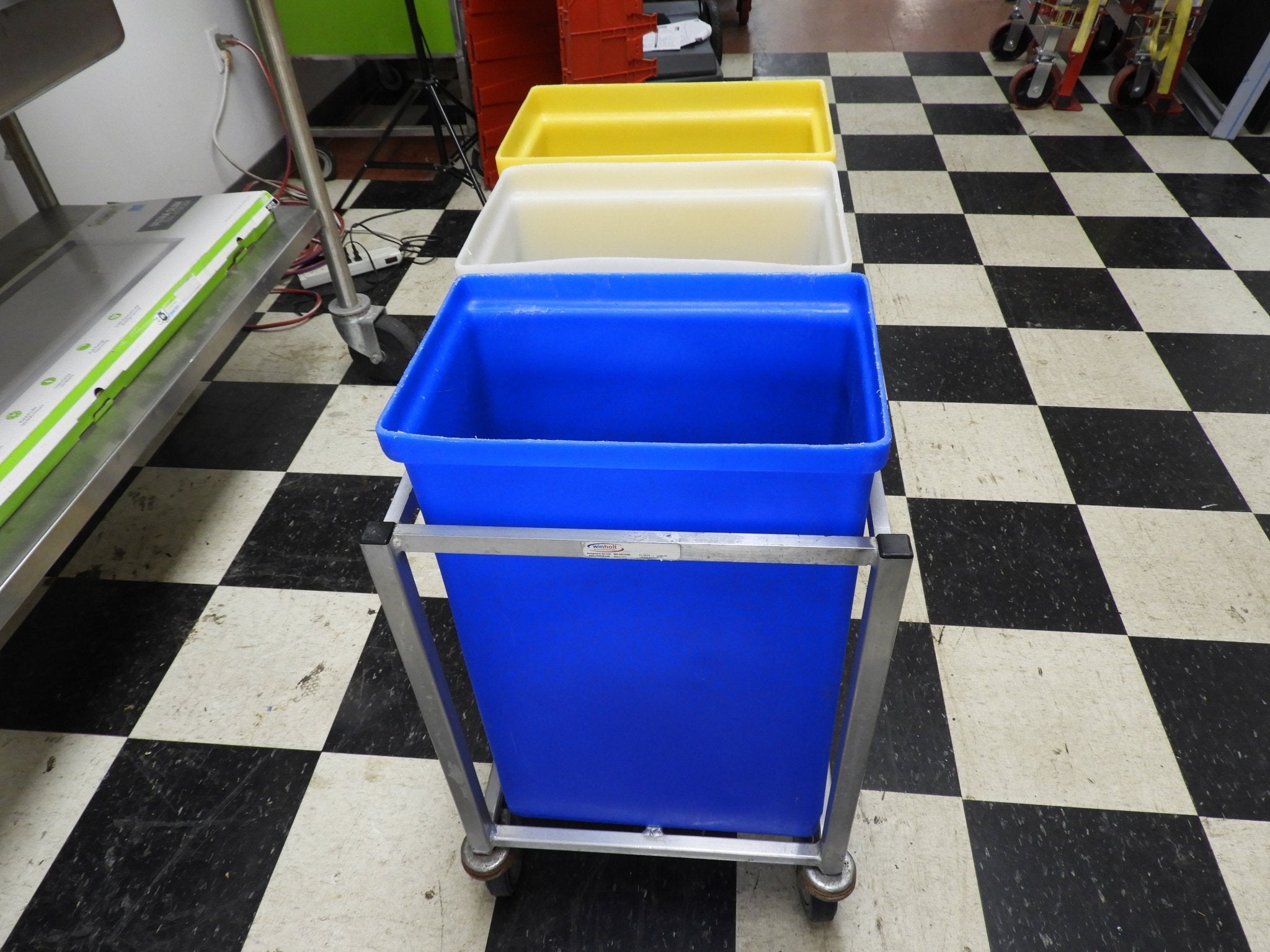 Used Winholt 148PIB 30 Gallon / 480 Cup Mobile Triple Ingredient Plastic Bins without Lids - Falcon Restaurant Supply - 6
