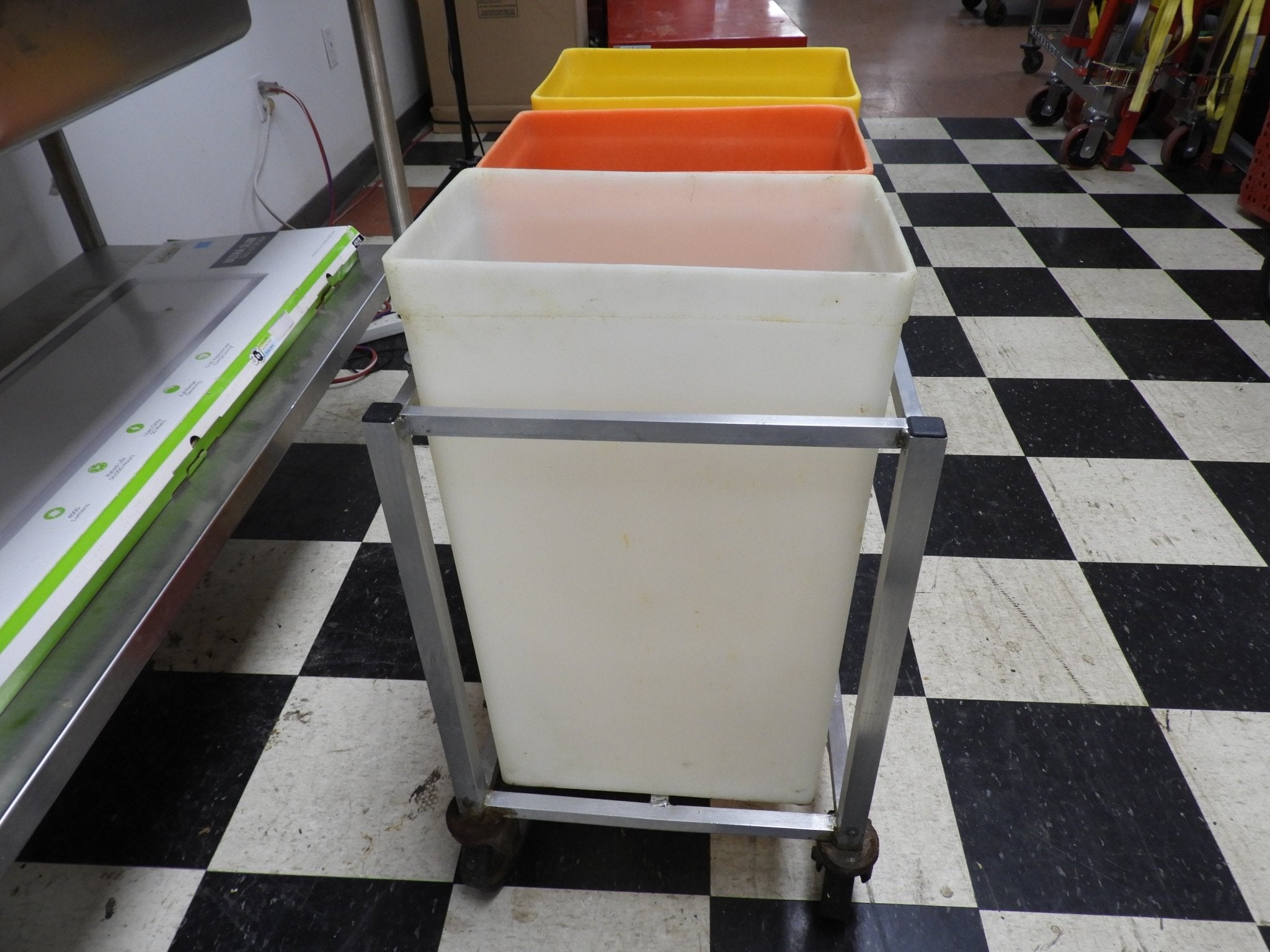 Used Winholt 148PIB 30 Gallon / 480 Cup Mobile Triple Ingredient Plastic Bins without Lids - Falcon Restaurant Supply - 3