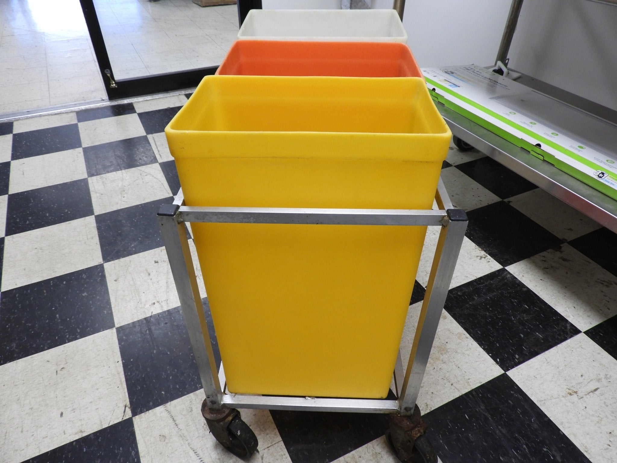 Used Winholt 148PIB 30 Gallon / 480 Cup Mobile Triple Ingredient Plastic Bins without Lids - Falcon Restaurant Supply - 5