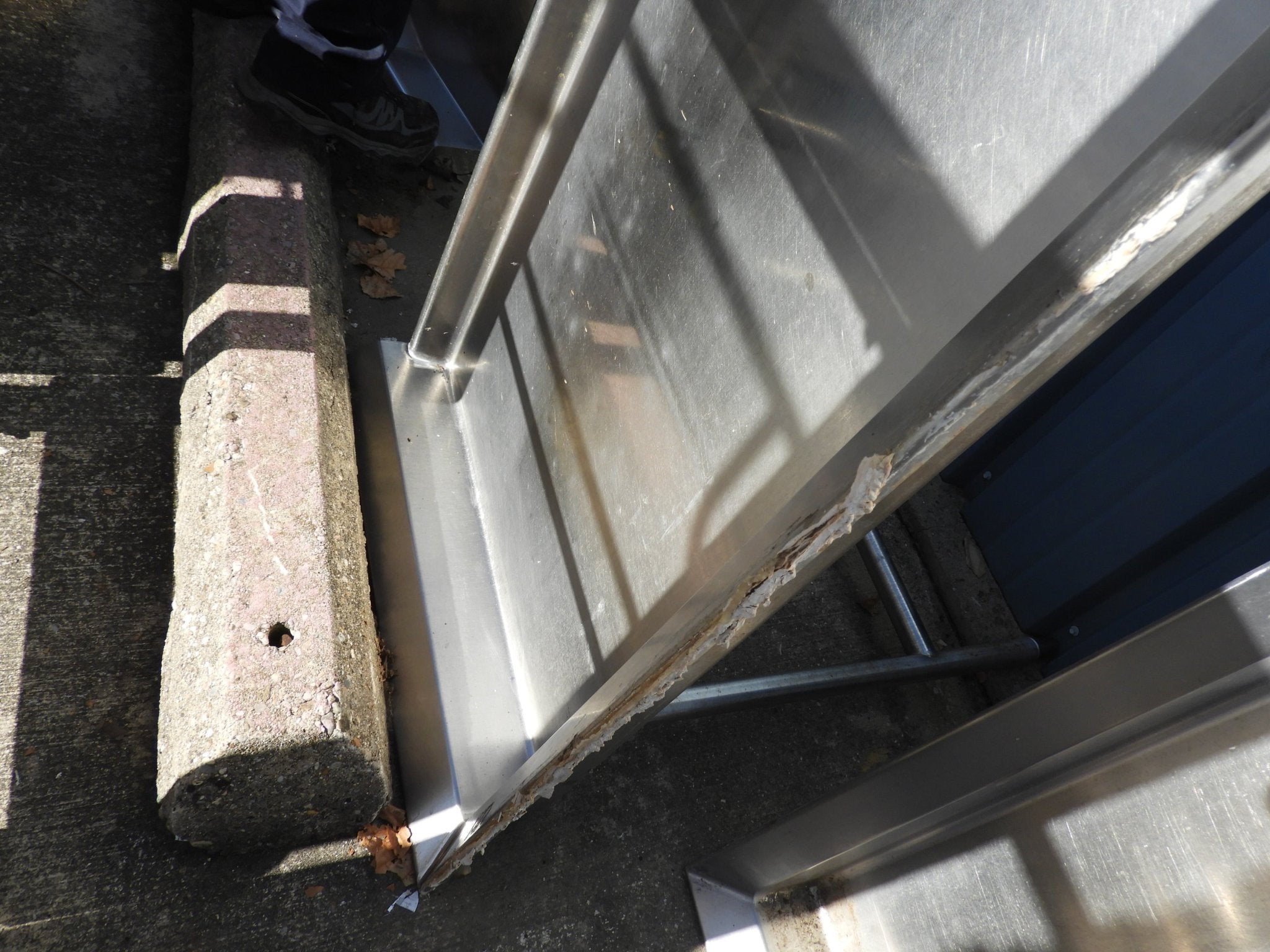 Used Stainless Steel Commercial L shaped Dish landing Sink - SS29 - Falcon Restaurant Supply - 6