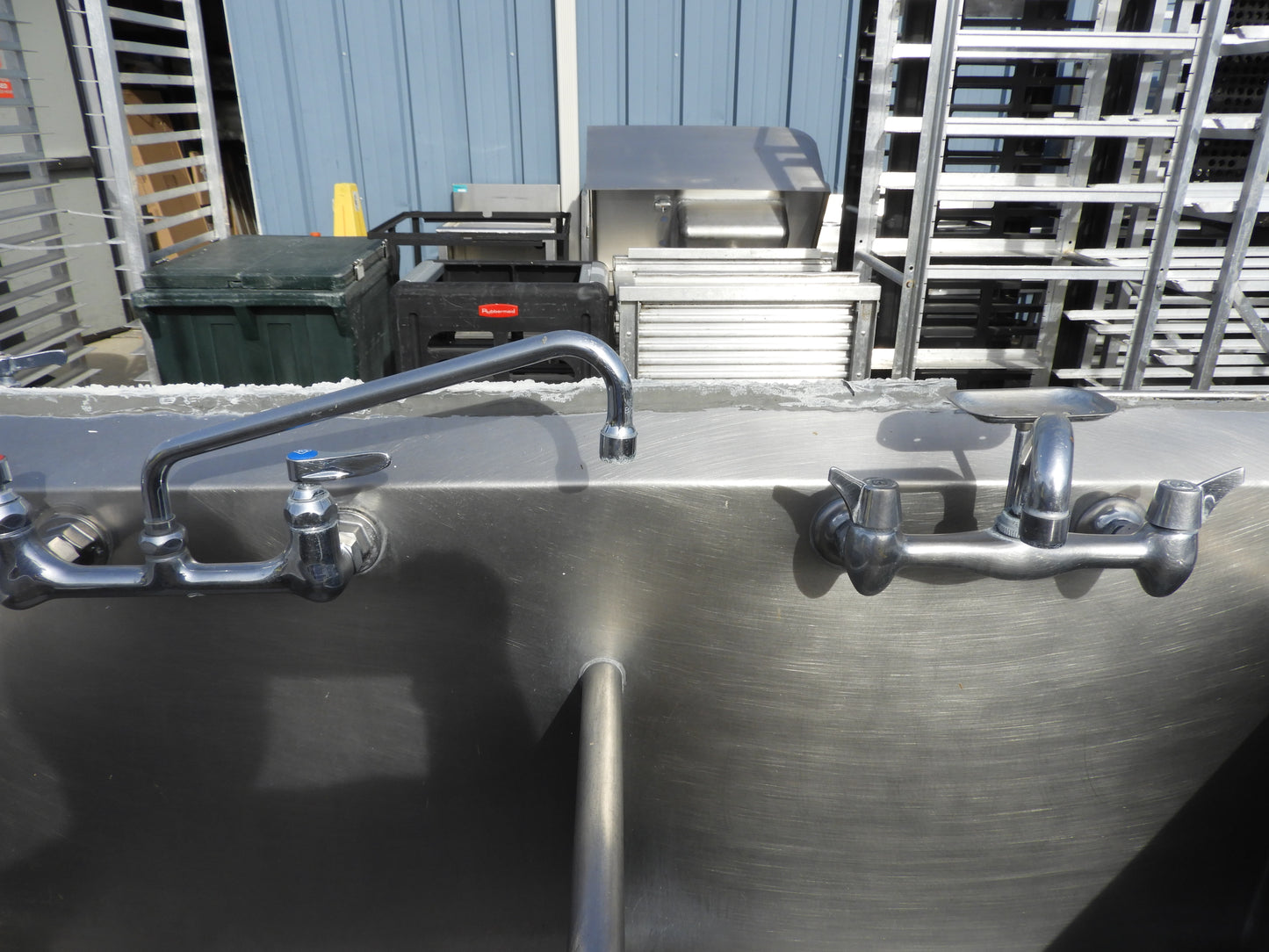 Used 2 Bay Stainless Steel Commercial Sink with Twist Drains - SS23